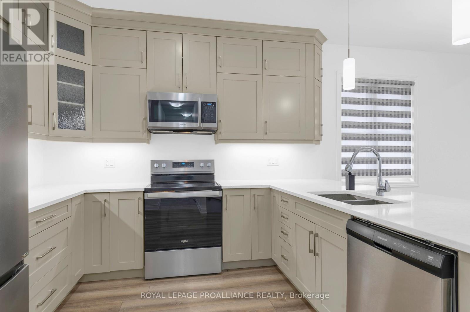 23 Aberdeen Street, Stirling-Rawdon, Ontario  K0K 3E0 - Photo 11 - X12148495