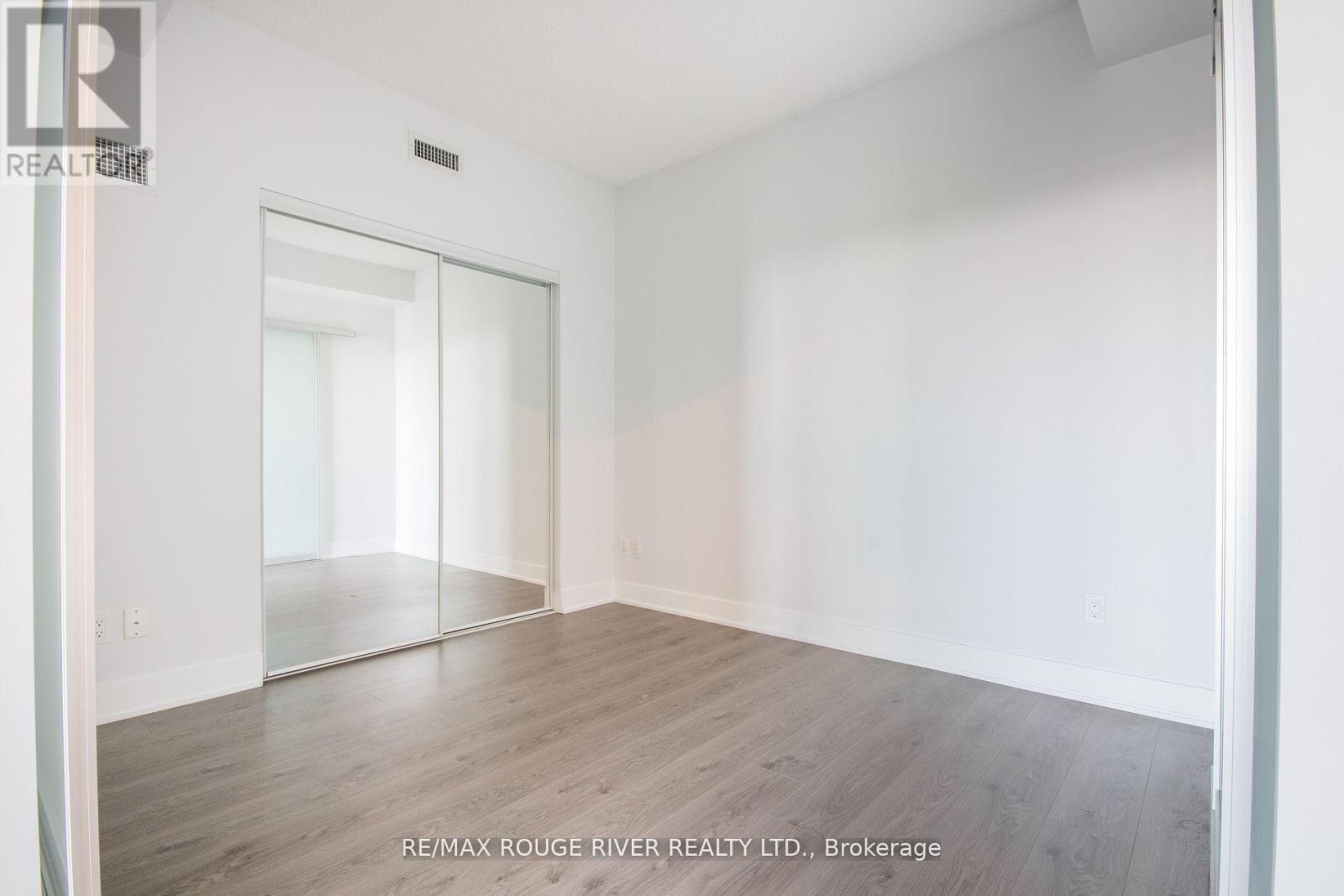 607 - 99 The Donway W, Toronto, Ontario  M3C 0N8 - Photo 10 - C12148413
