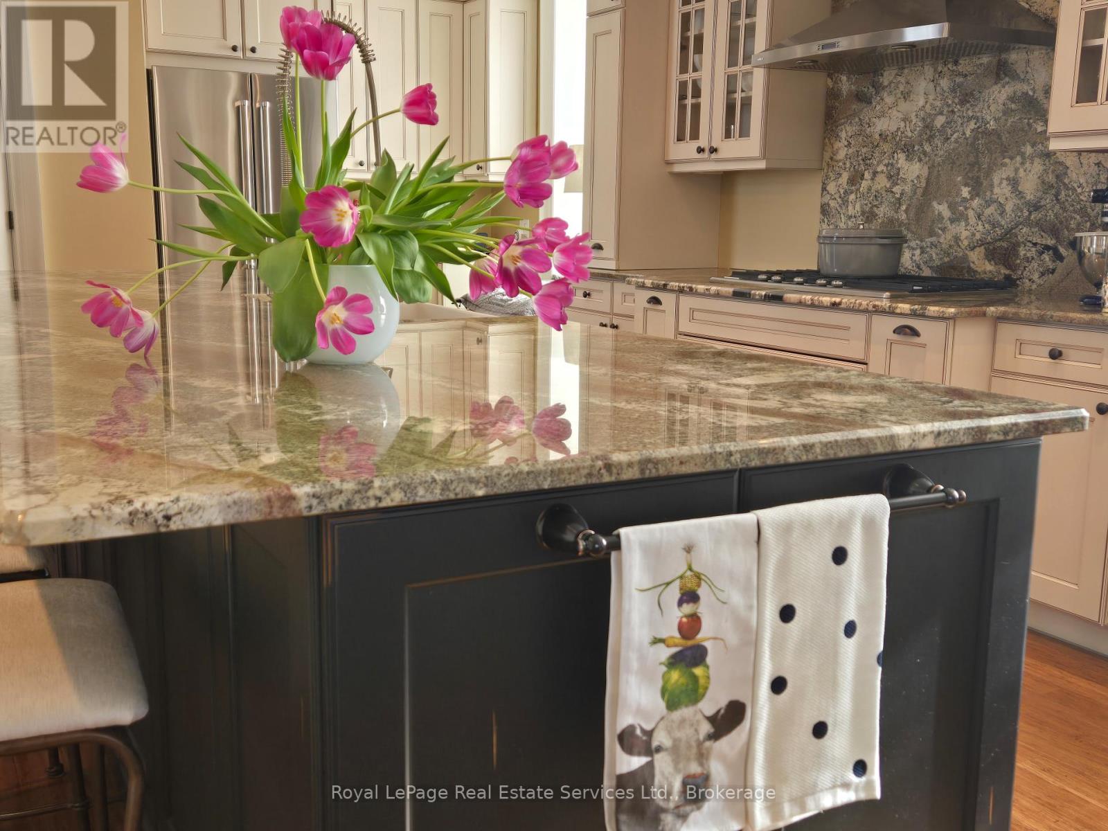 4197 Walkers Line, Burlington, Ontario  L7M 0Y7 - Photo 10 - W12148528