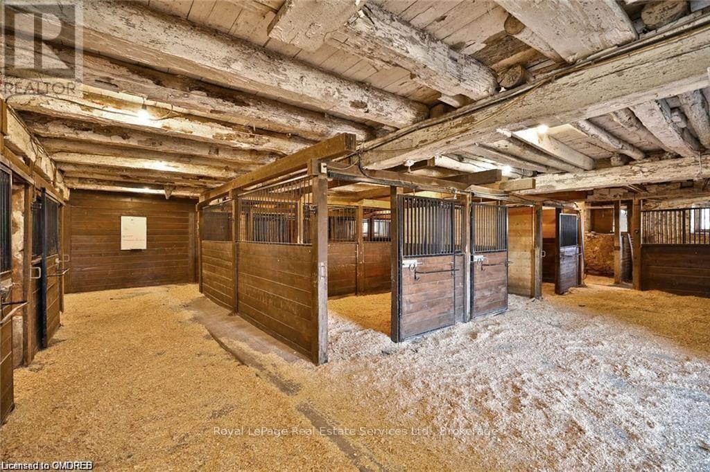 4197 Walkers Line, Burlington, Ontario  L7M 0Y7 - Photo 28 - W12148528