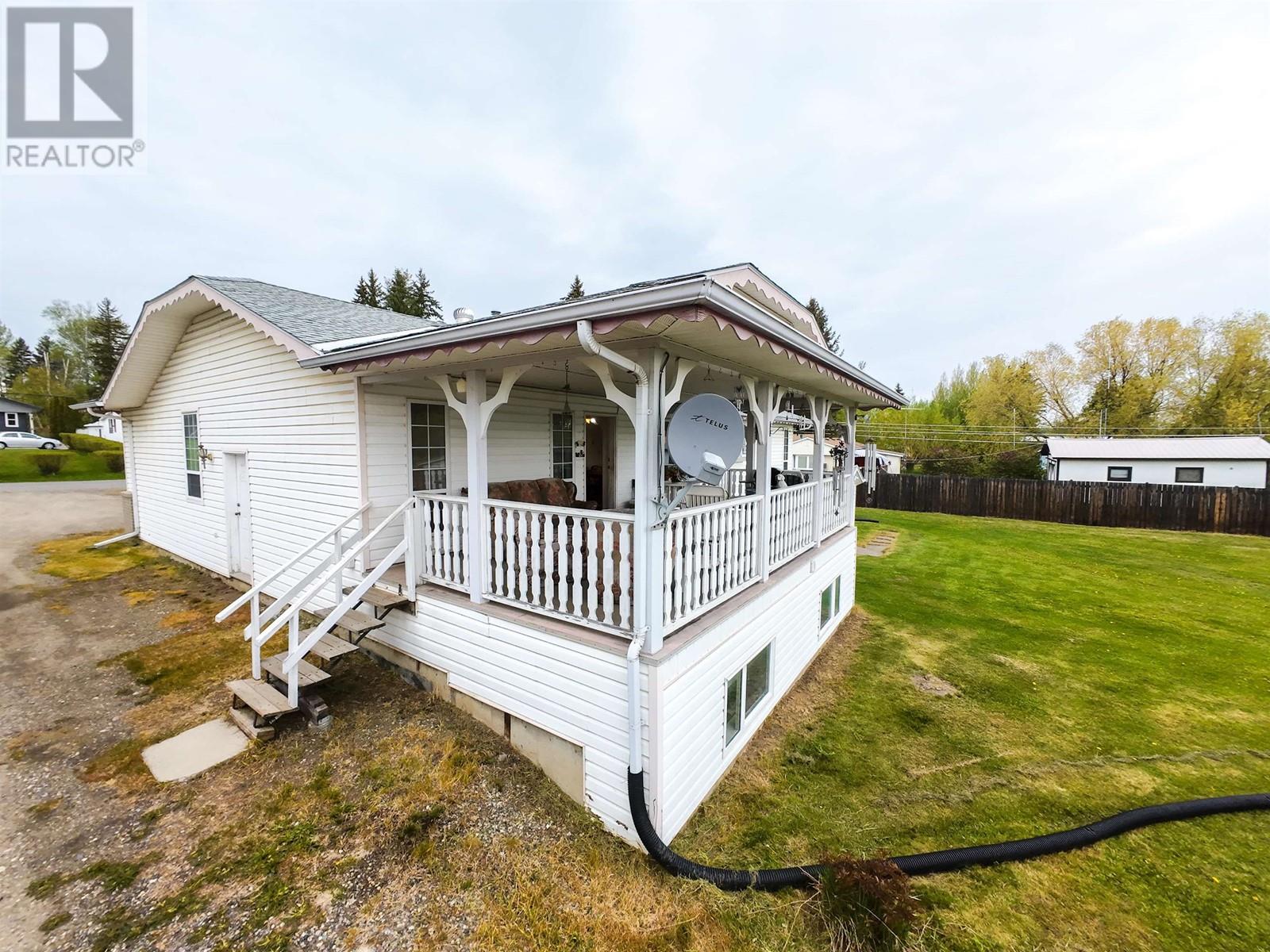 1002 Maple Heights Road, Quesnel, British Columbia  V2J 3X3 - Photo 35 - R3002904