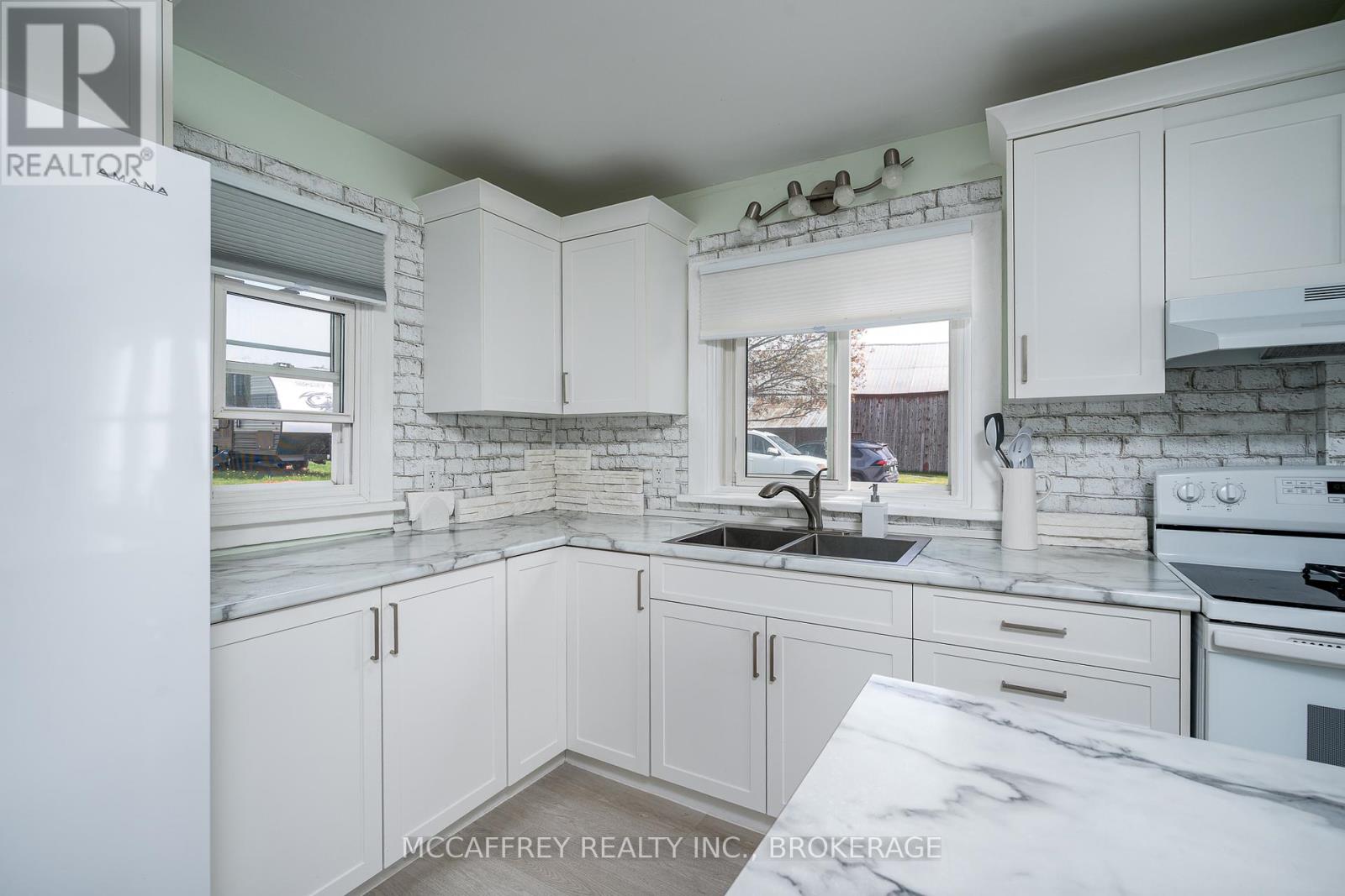 4669 Bath Road, Loyalist, Ontario  K0H 1G0 - Photo 12 - X12148186
