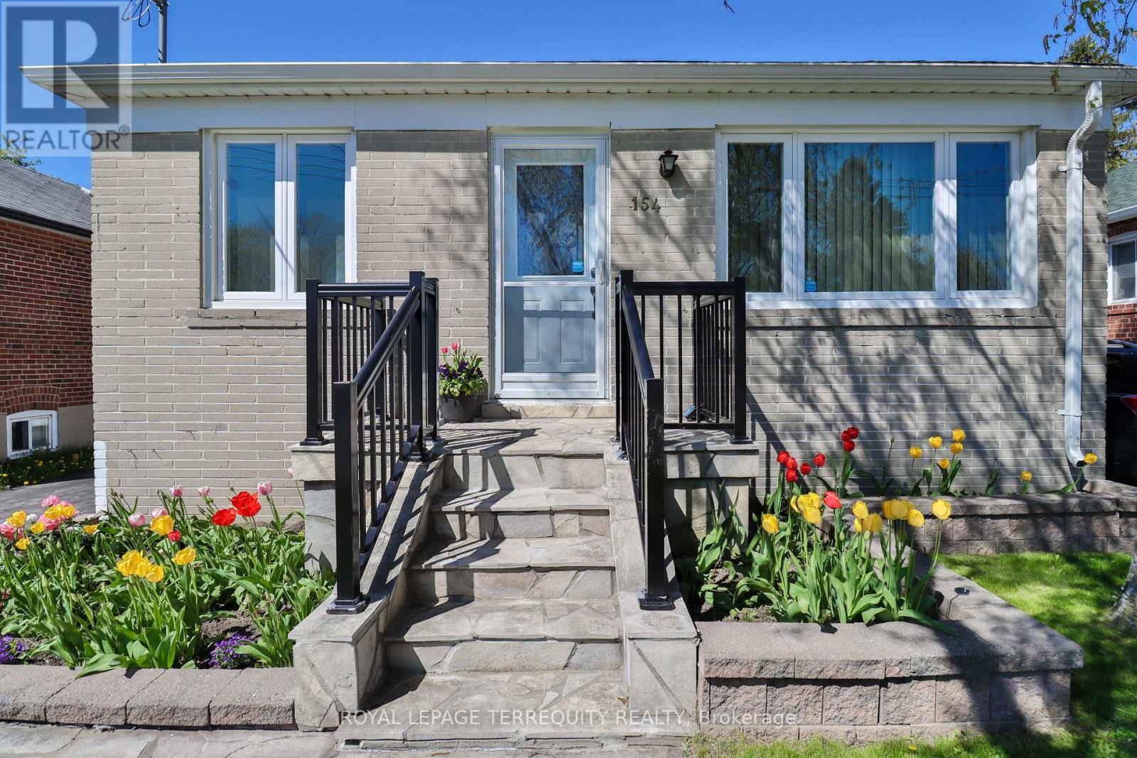 Property at 154 TOWER DRIVE image 2