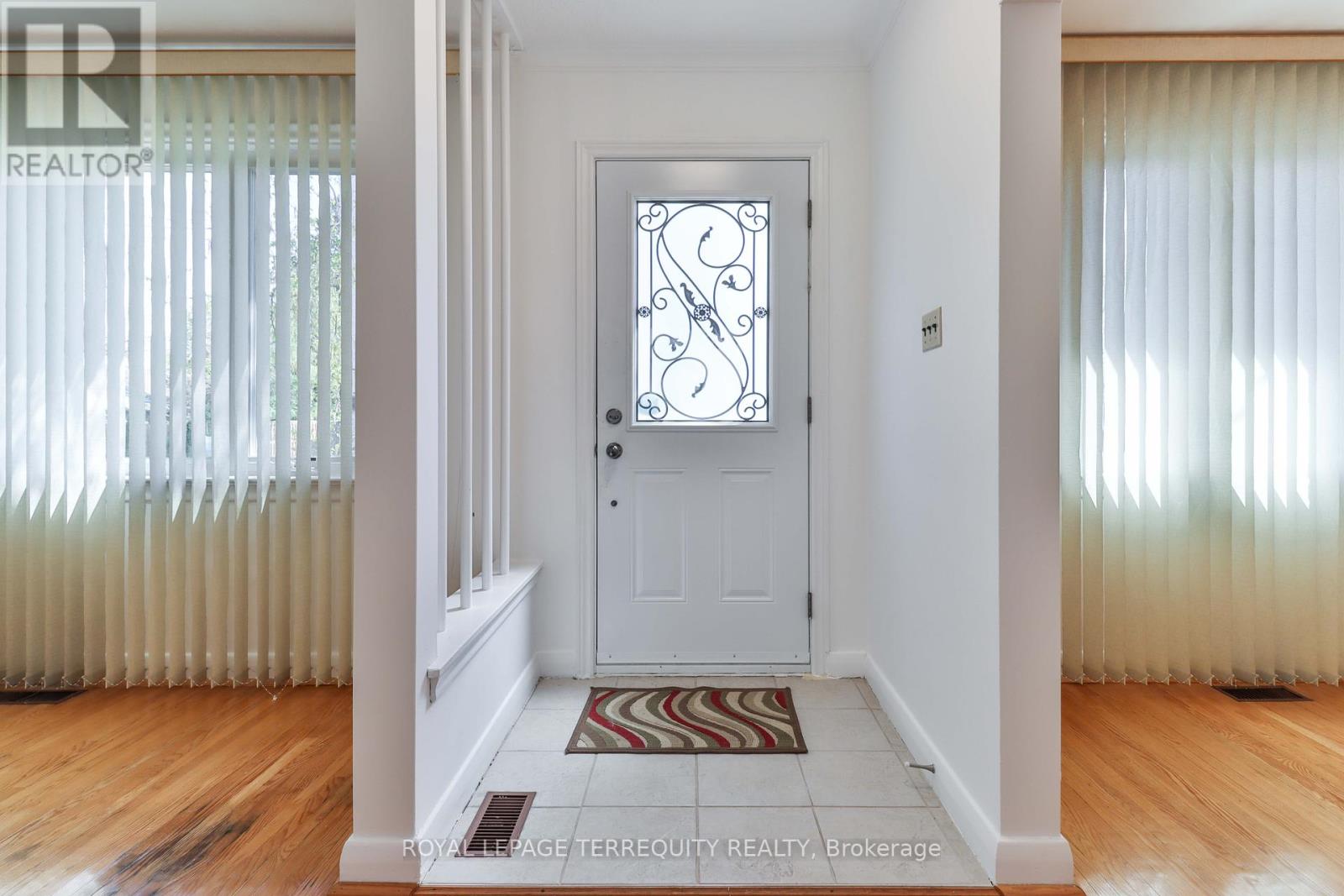 Property at 154 TOWER DRIVE image 3