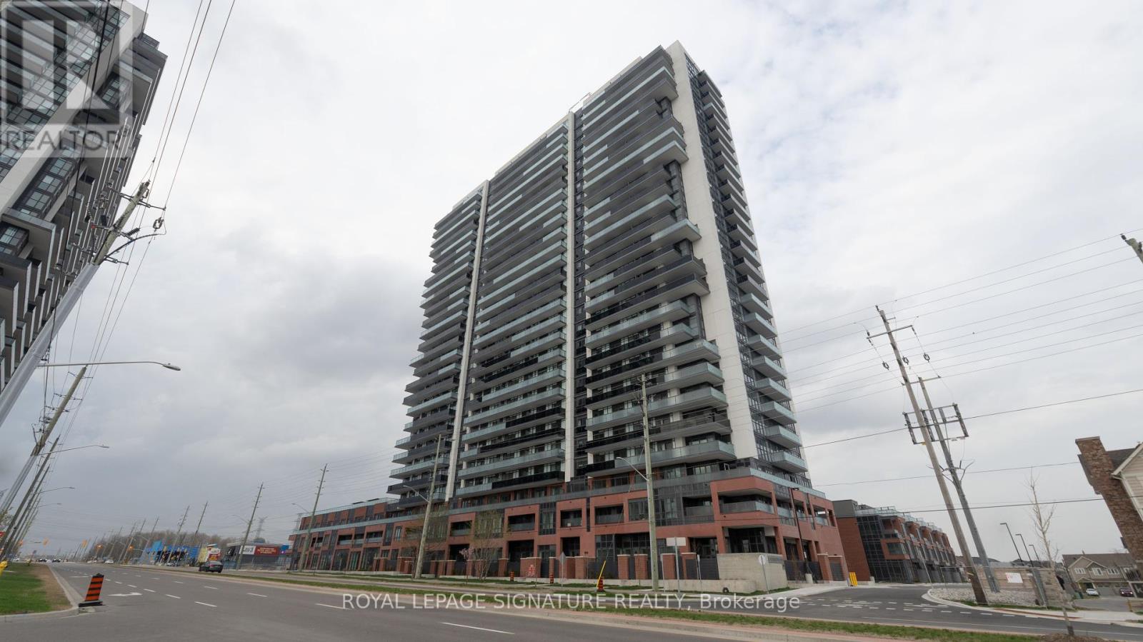 811 - 2545 Simcoe Street N, Oshawa, Ontario  L1L 0W3 - Photo 1 - E12148425