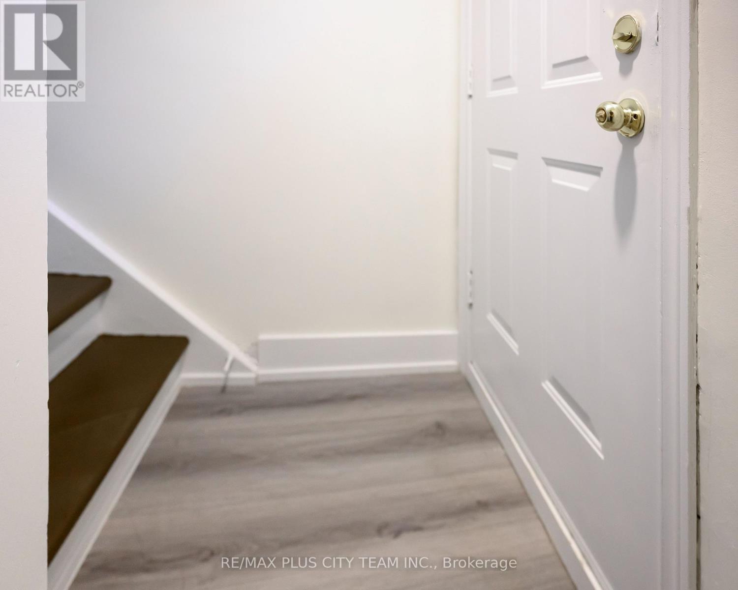 Lower - 5 Ripon Road, Toronto, Ontario  M4B 1H8 - Photo 16 - E12148452