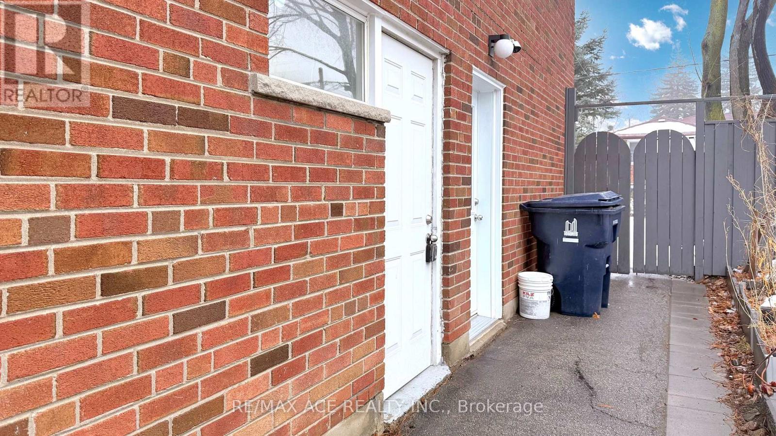 1771 Pharmacy Avenue, Toronto, Ontario  M1T 1H4 - Photo 40 - E12148454