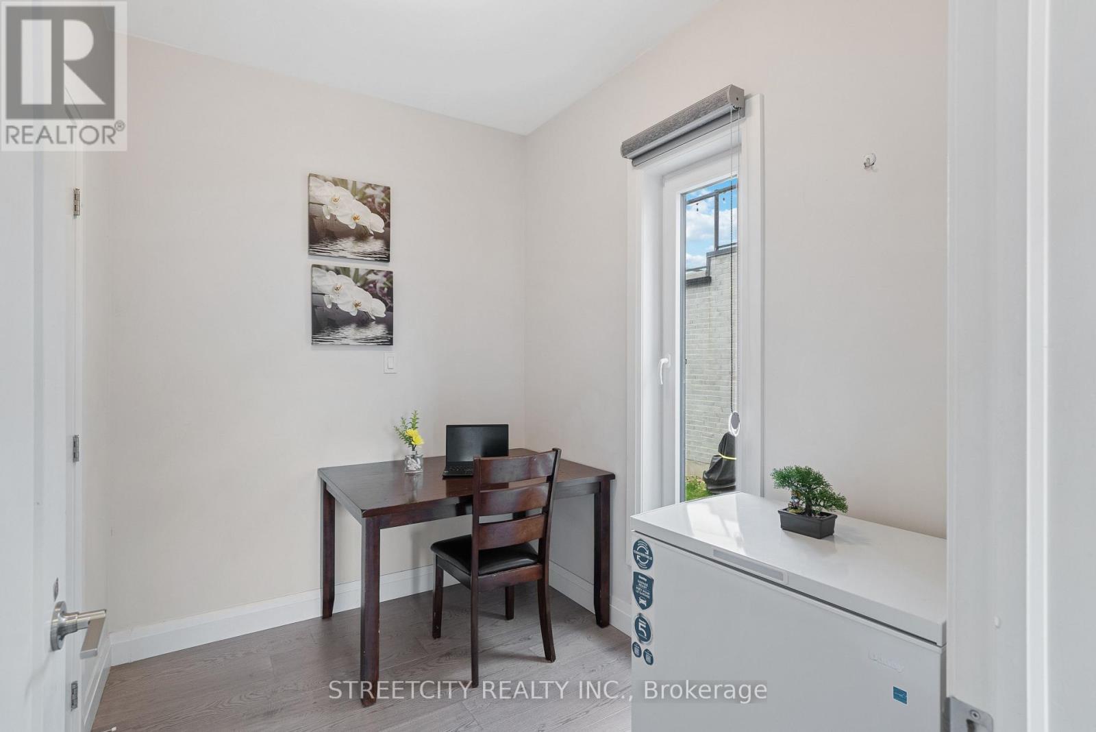 1225 Silverfox Drive, London North (North S), Ontario  N6G 0V8 - Photo 16 - X12148582