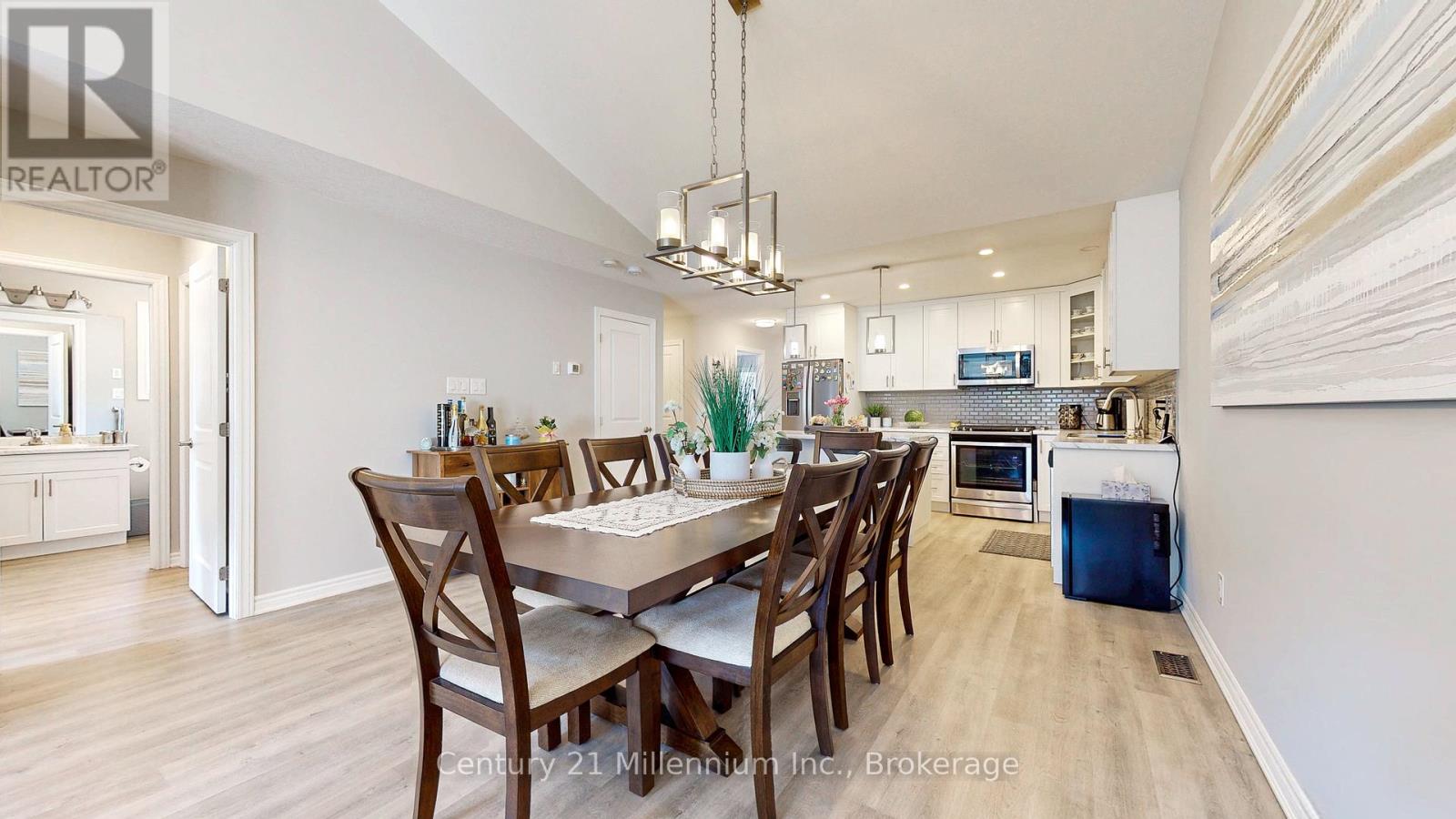 15 Ivy Crescent, Wasaga Beach, Ontario  L9Z 0H8 - Photo 20 - S12148534