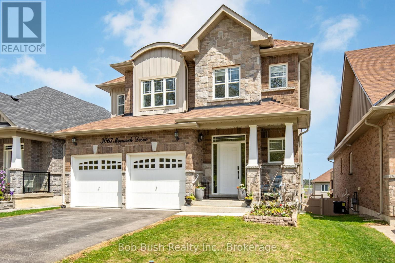 3067 Monarch Drive, Orillia, Ontario L3V 8K3 - Photo 3 - S12148565