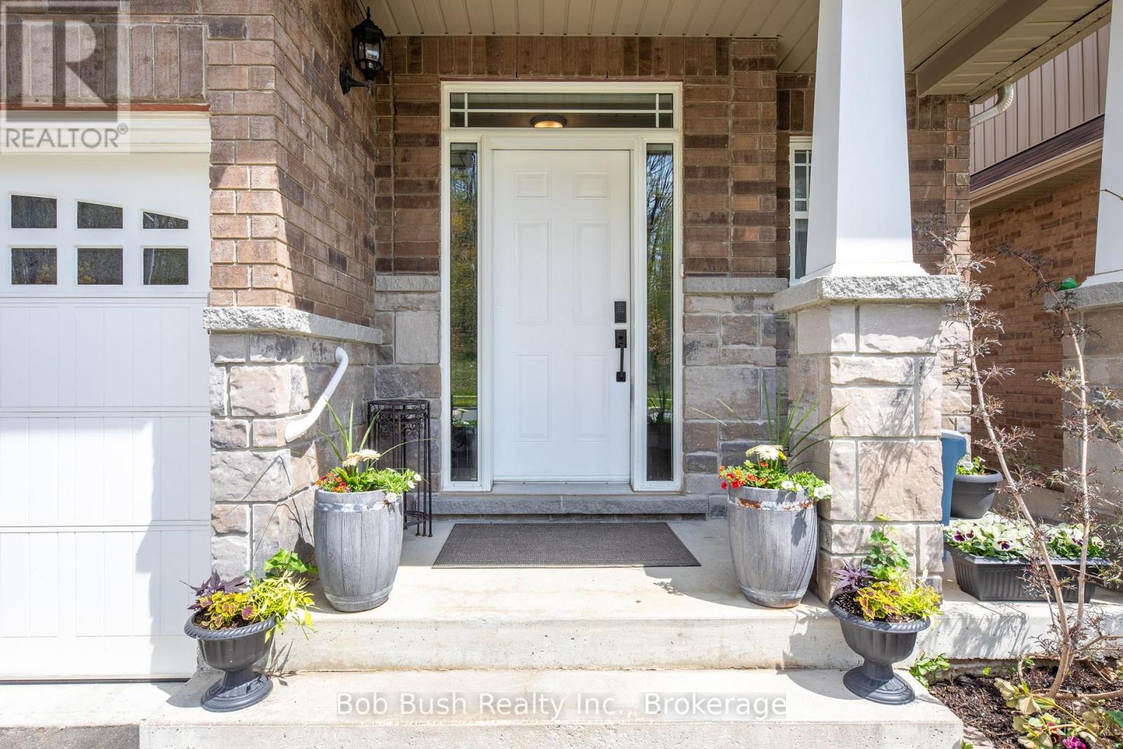 3067 Monarch Drive, Orillia, Ontario L3V 8K3 - Photo 6 - S12148565