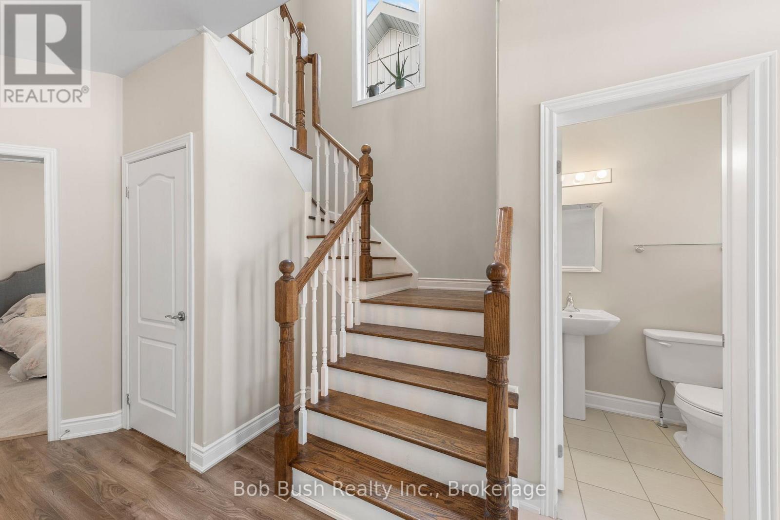 3067 Monarch Drive, Orillia, Ontario L3V 8K3 - Photo 8 - S12148565