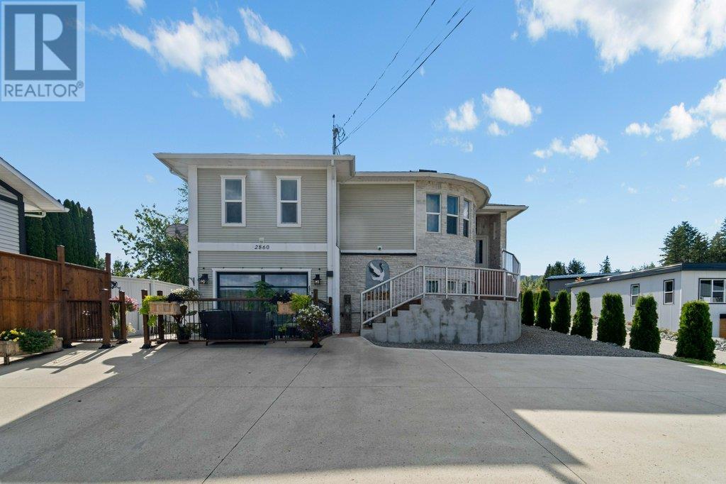 2860 15 Avenue Ne, Salmon Arm, British Columbia  V1E 2B6 - Photo 2 - 10347858