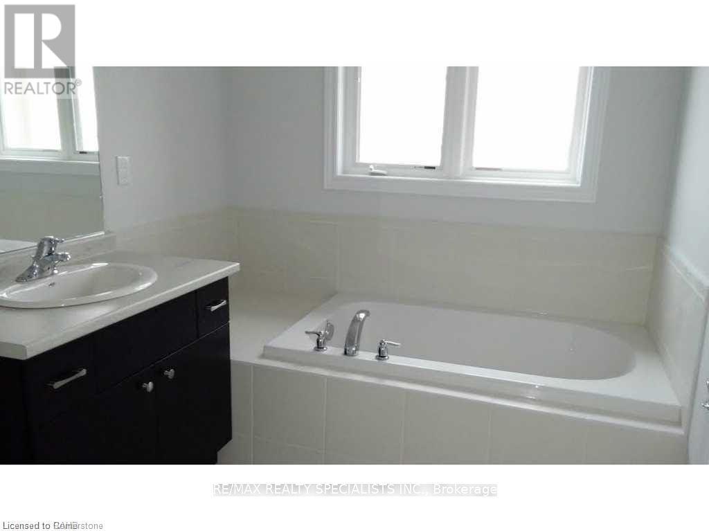 7 Lakelawn Road Unit# 13, Grimsby, Ontario  L3M 0E9 - Photo 6 - 40728128