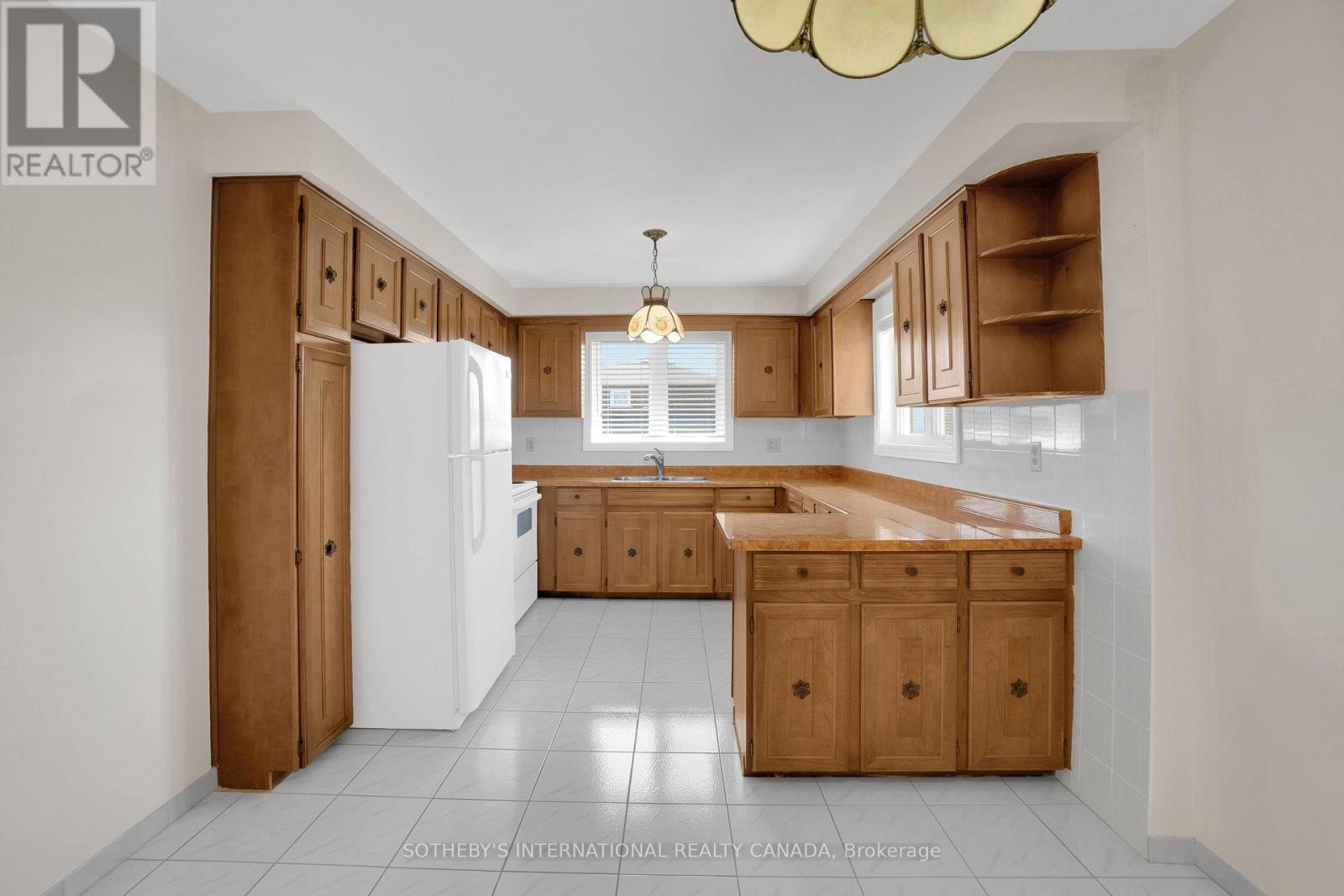 227 Elgin Mills Road W, Richmond Hill, Ontario  L4C 4M1 - Photo 10 - N12148445