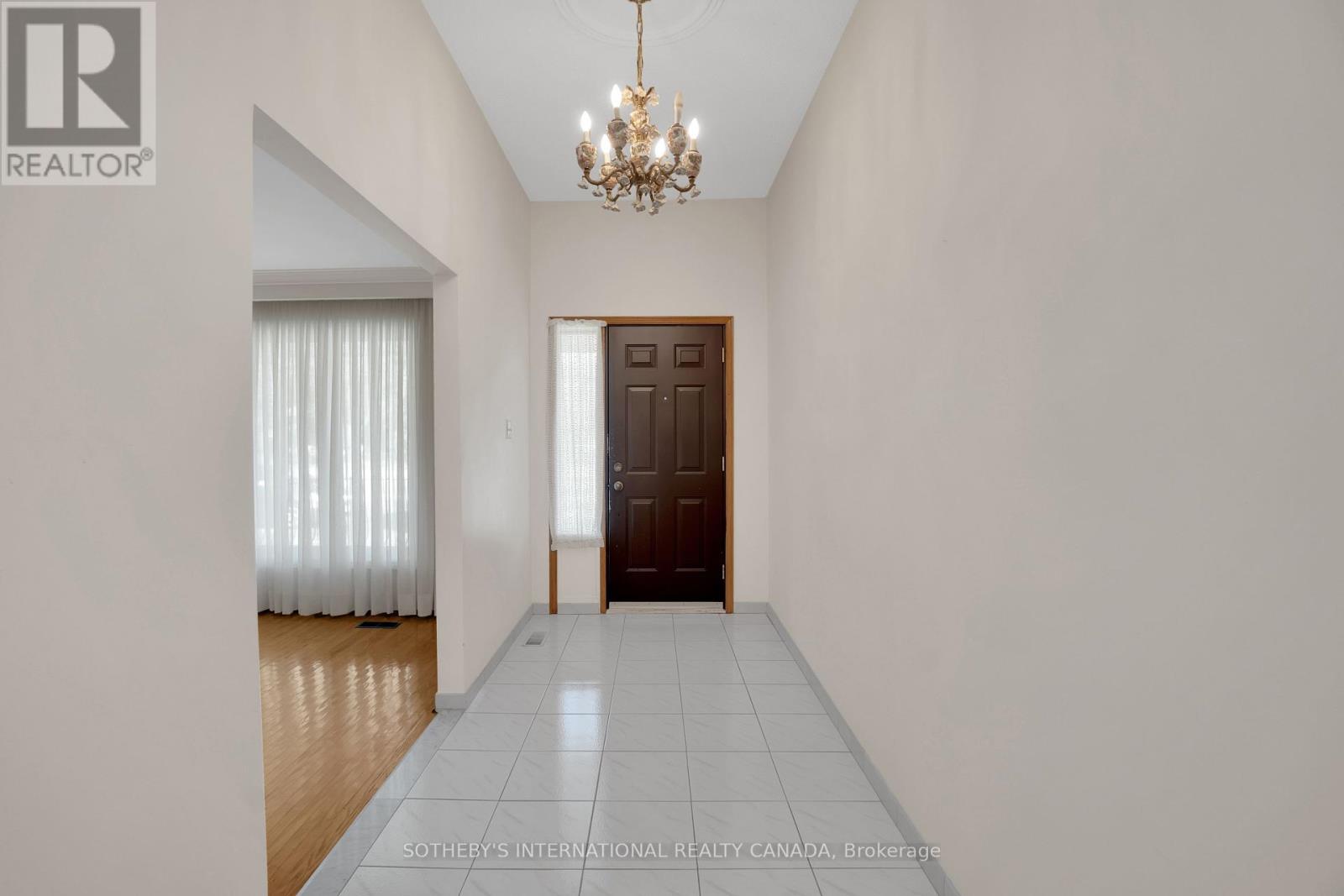 227 Elgin Mills Road W, Richmond Hill, Ontario  L4C 4M1 - Photo 5 - N12148445