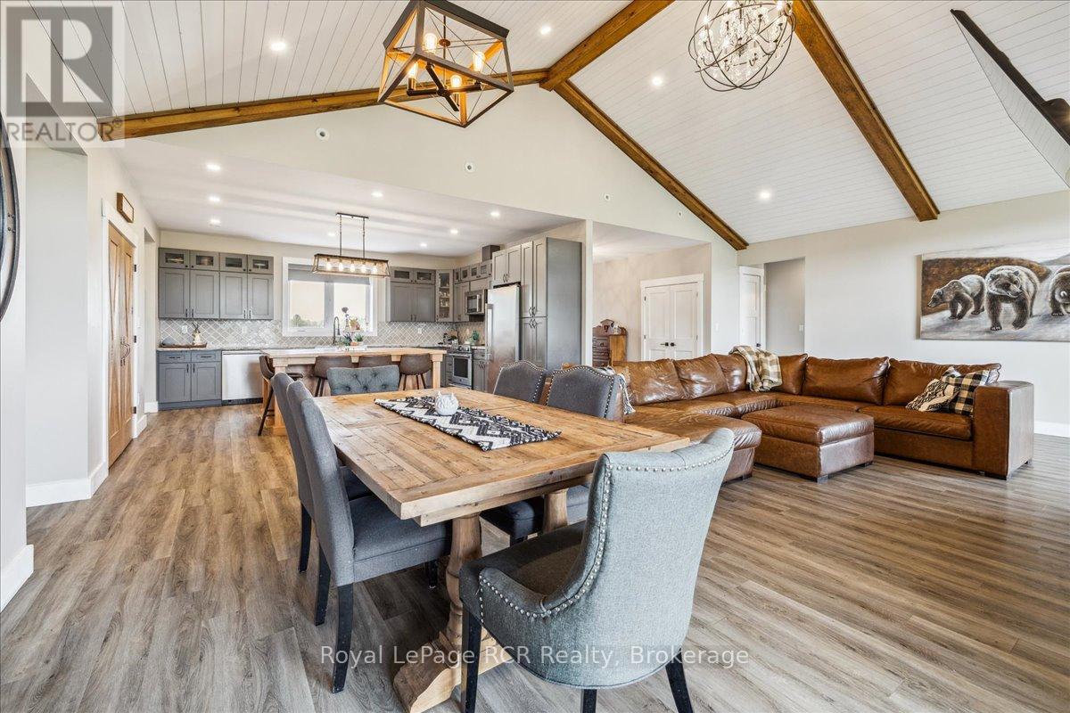 438811 Grey 15 Road, Meaford, Ontario  N4K 5N3 - Photo 13 - X12148469