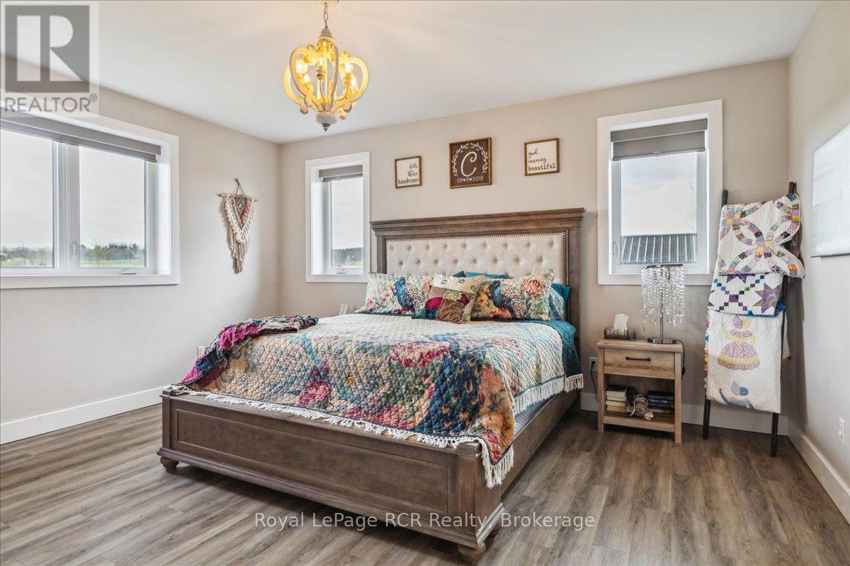 438811 Grey 15 Road, Meaford, Ontario  N4K 5N3 - Photo 19 - X12148469