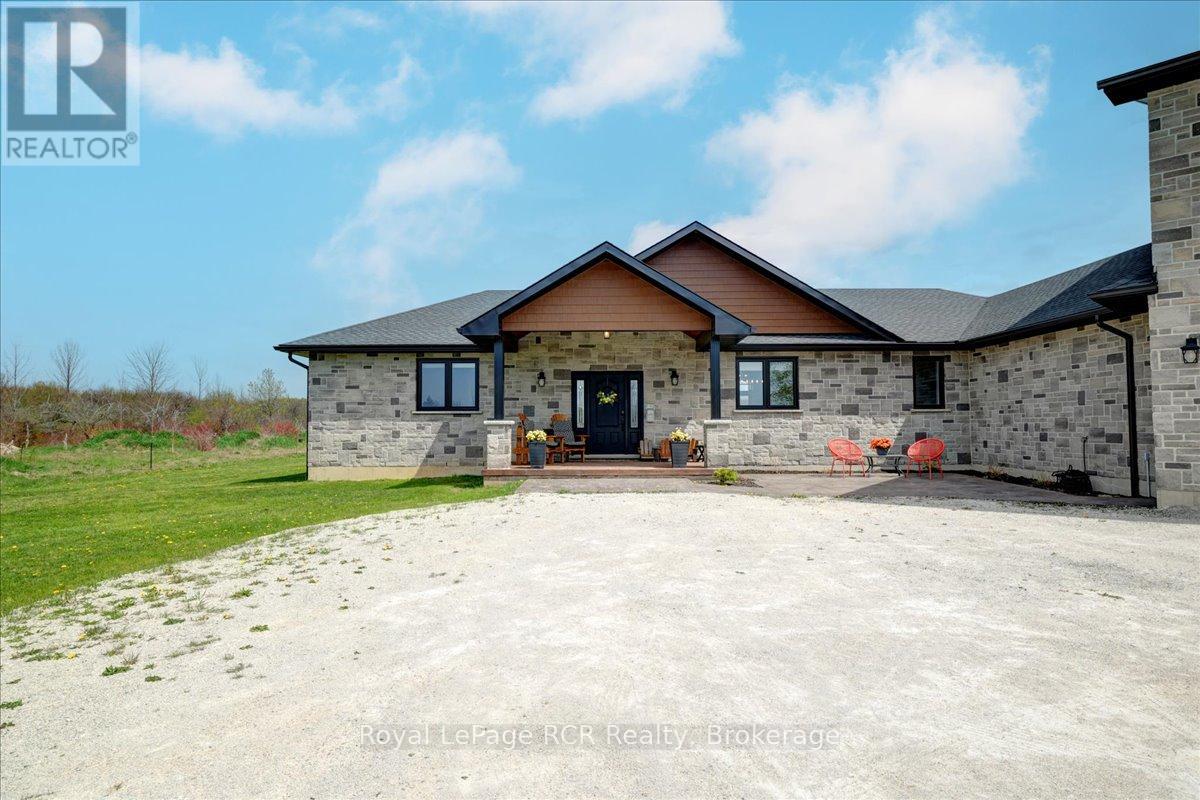 438811 Grey 15 Road, Meaford, Ontario  N4K 5N3 - Photo 4 - X12148469
