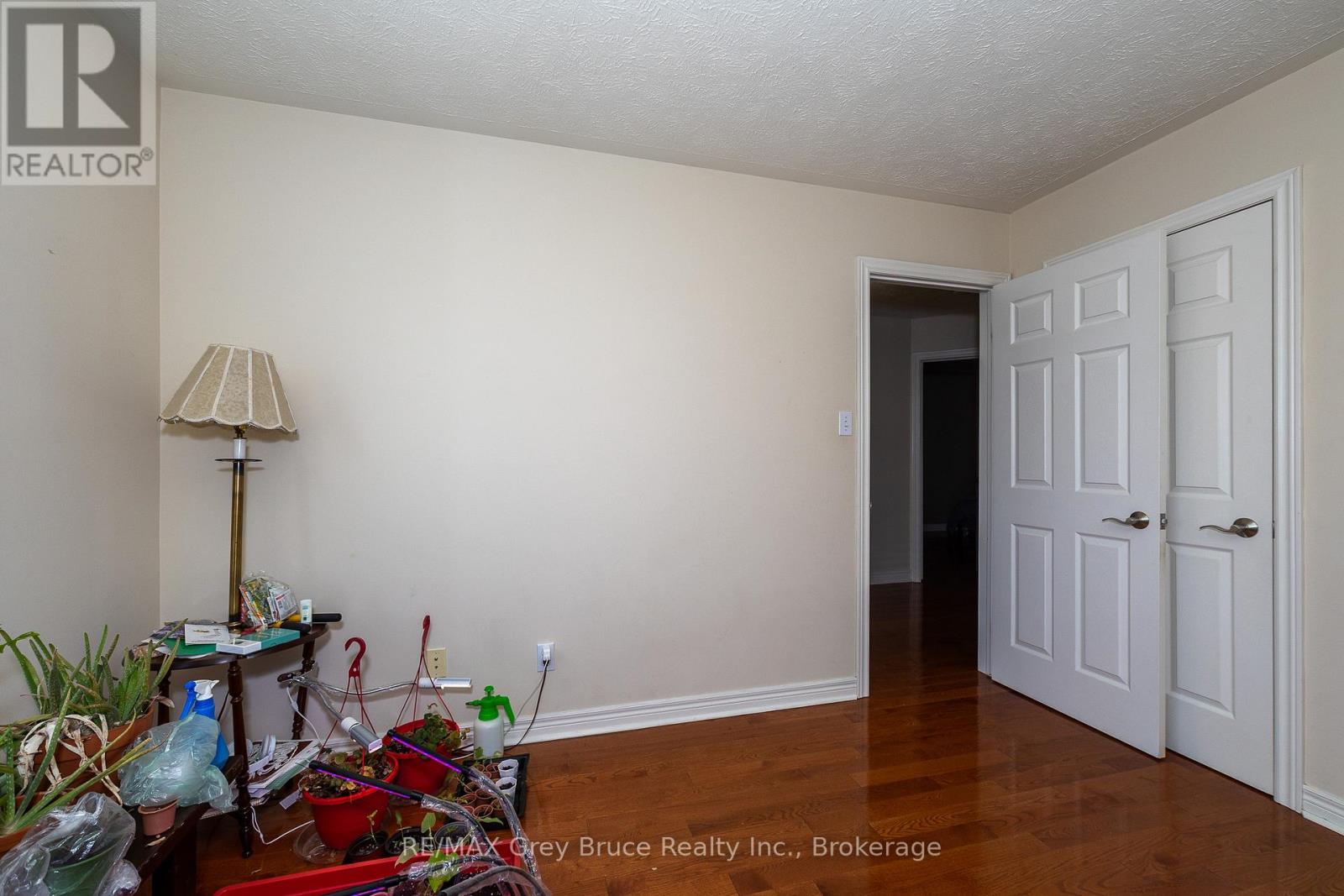 1487 14th Avenue E, Owen Sound, Ontario  N4K 0A1 - Photo 20 - X12148577