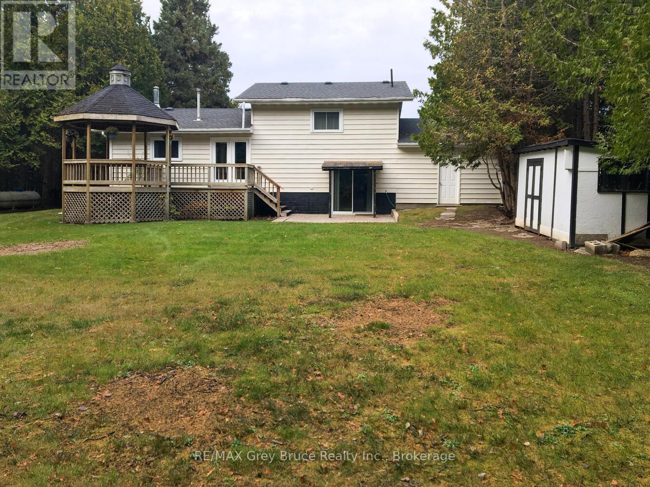 71 William Court, South Bruce Peninsula, Ontario  N0H 2T0 - Photo 29 - X12148637