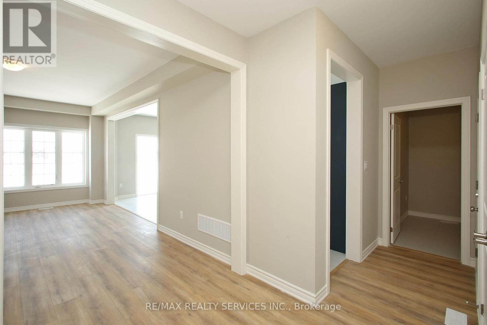 278 Springfield Crescent, Clearview, Ontario  L0M 1S0 - Photo 16 - S12148398