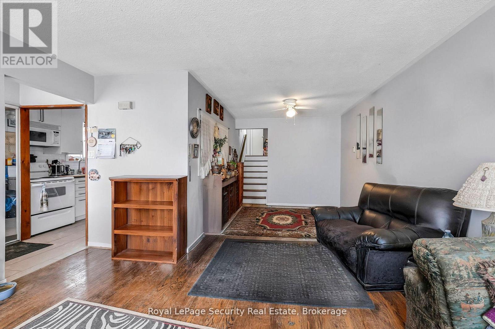 Property at 22 BURBANK PLACE image 5