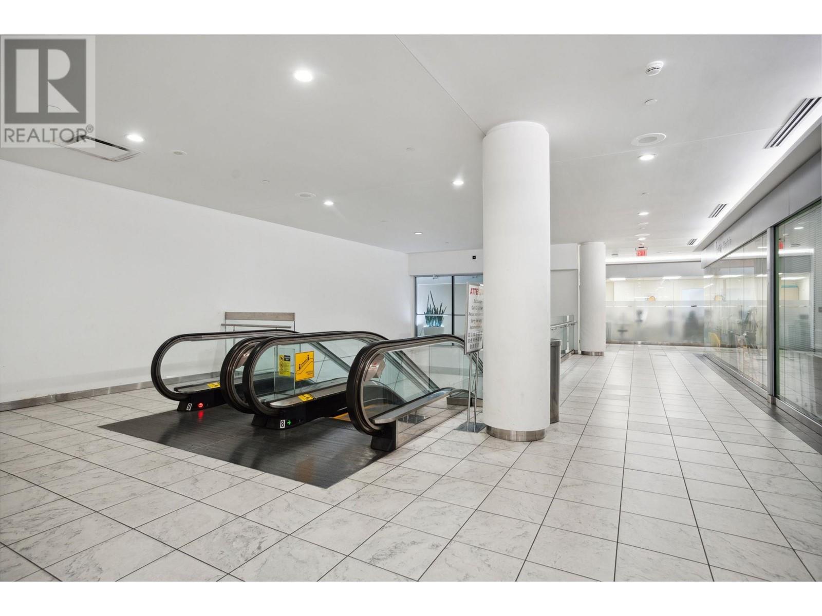 3135 4000 No. 3 Road, Richmond, British Columbia  V6X 0J8 - Photo 10 - C8069136