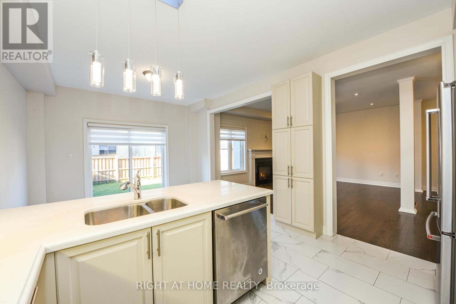 3 Prairie Creek Crescent, Brampton, Ontario  L6Y 6C9 - Photo 18 - W12148447