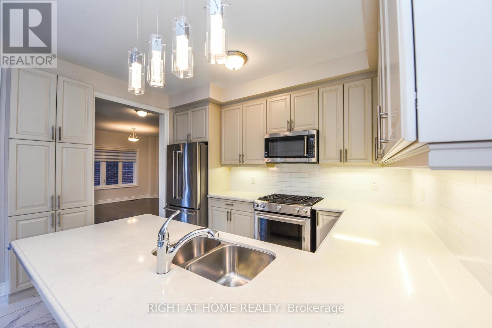 3 Prairie Creek Crescent, Brampton, Ontario  L6Y 6C9 - Photo 20 - W12148447