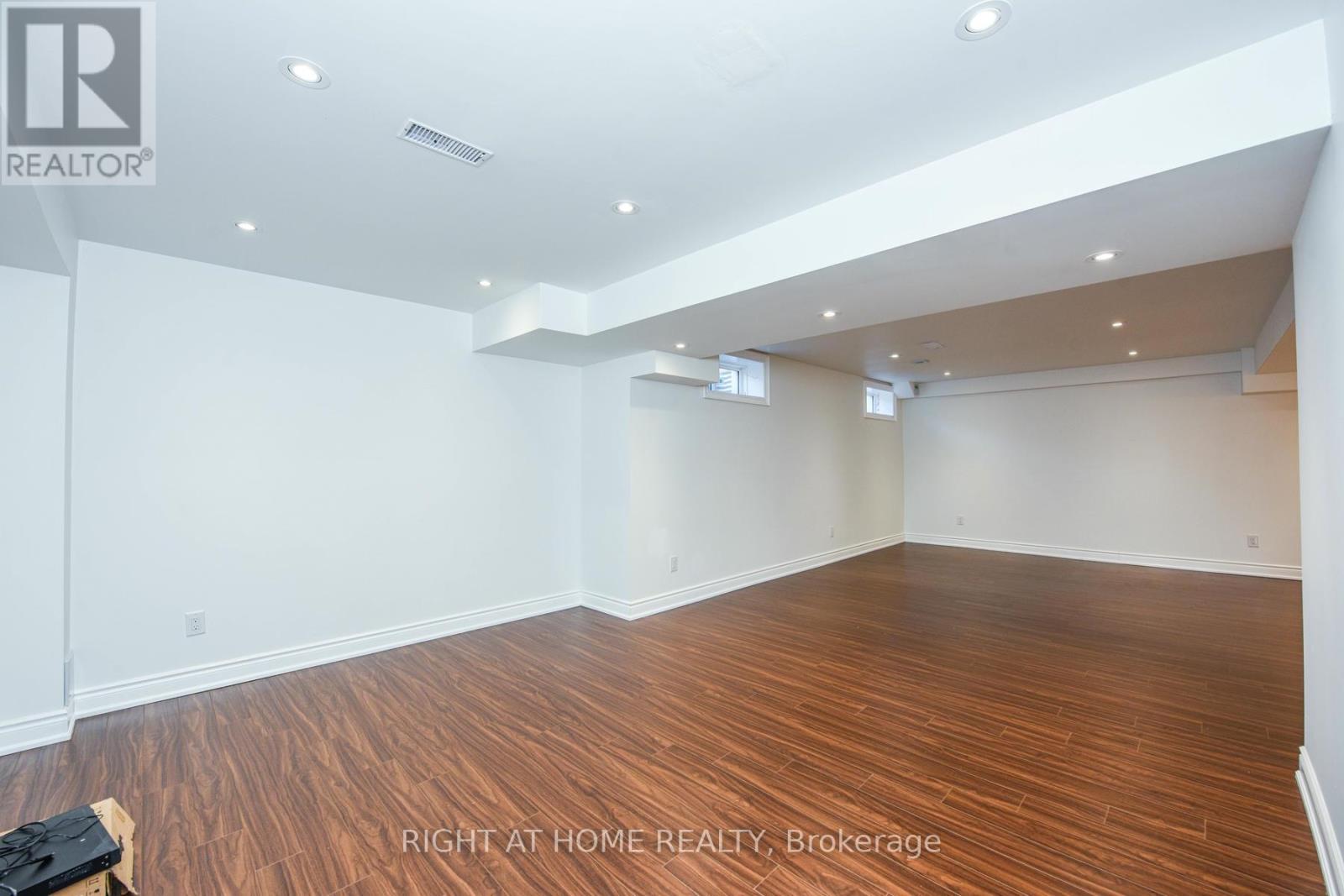 3 Prairie Creek Crescent, Brampton, Ontario  L6Y 6C9 - Photo 25 - W12148447