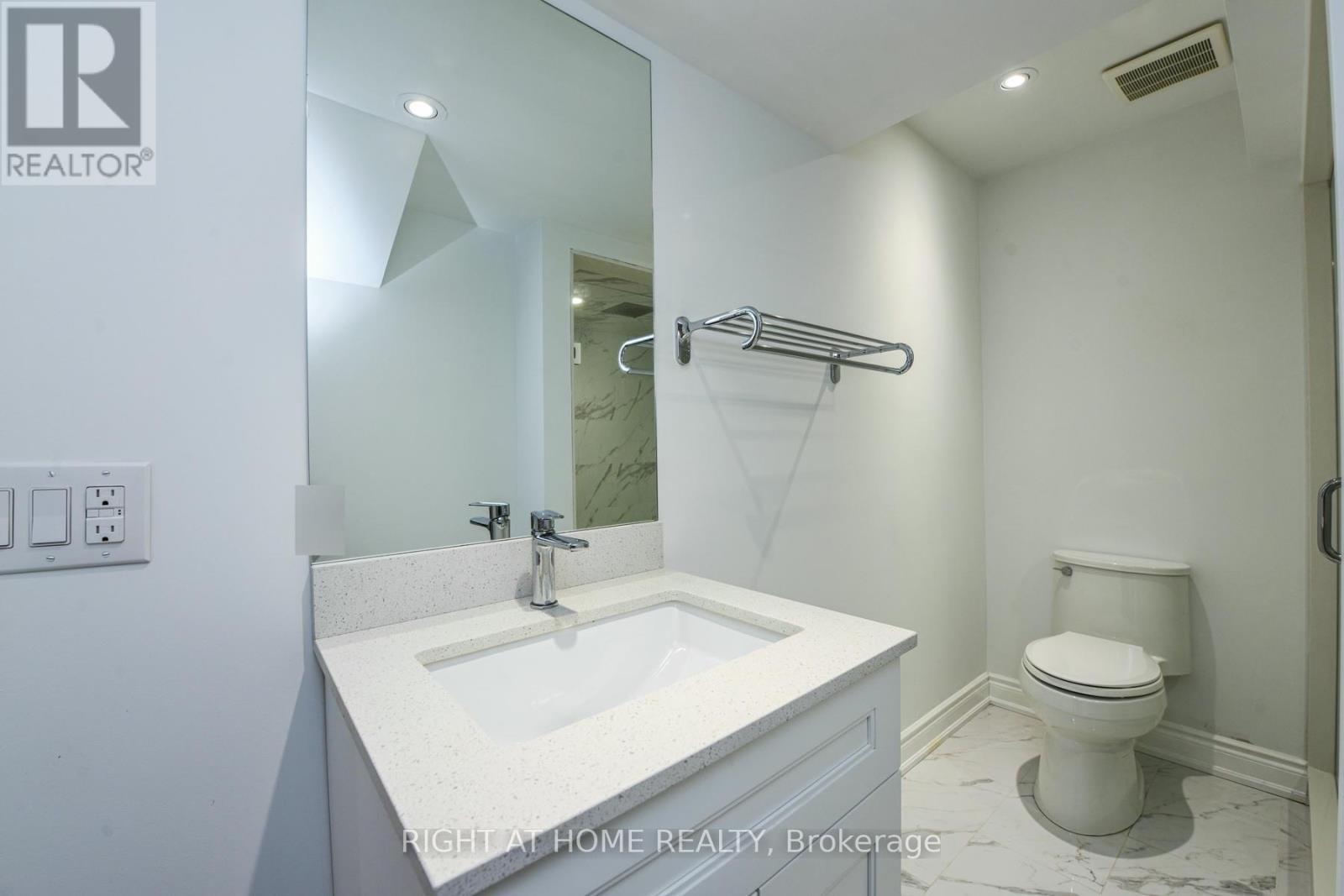 3 Prairie Creek Crescent, Brampton, Ontario  L6Y 6C9 - Photo 28 - W12148447