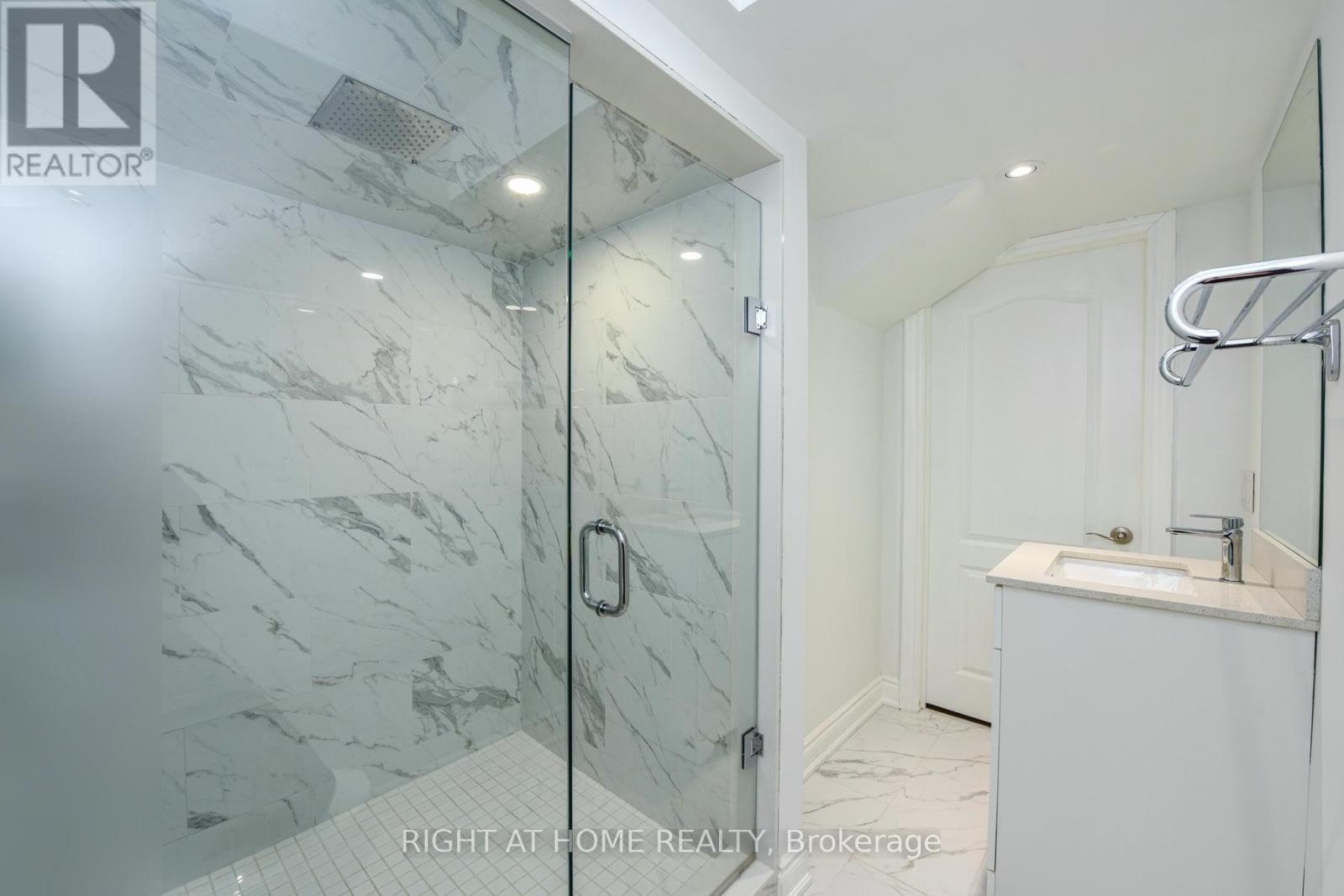 3 Prairie Creek Crescent, Brampton, Ontario  L6Y 6C9 - Photo 30 - W12148447