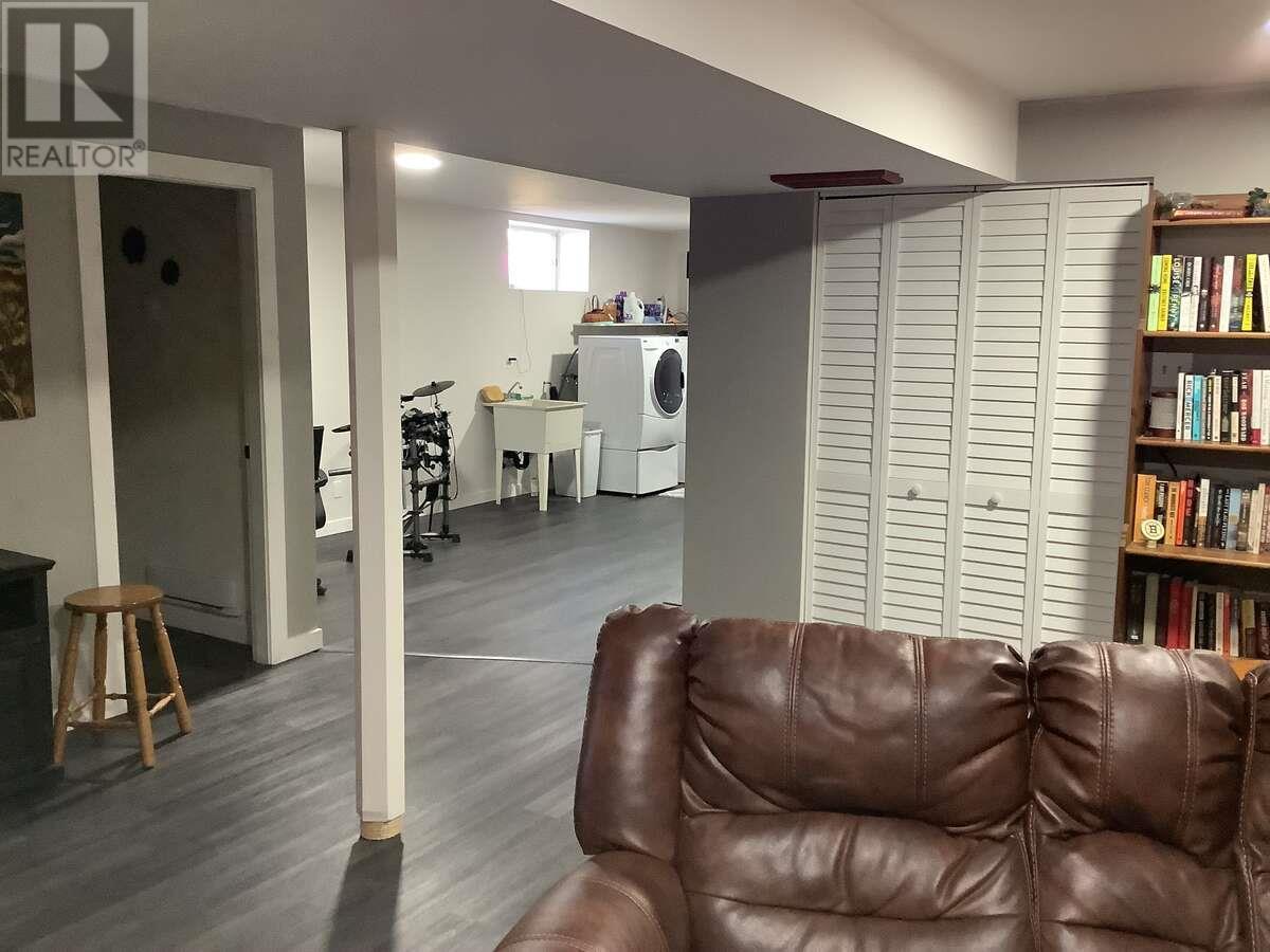 5121 Mission Road, Cranbrook, BC V1C7B7