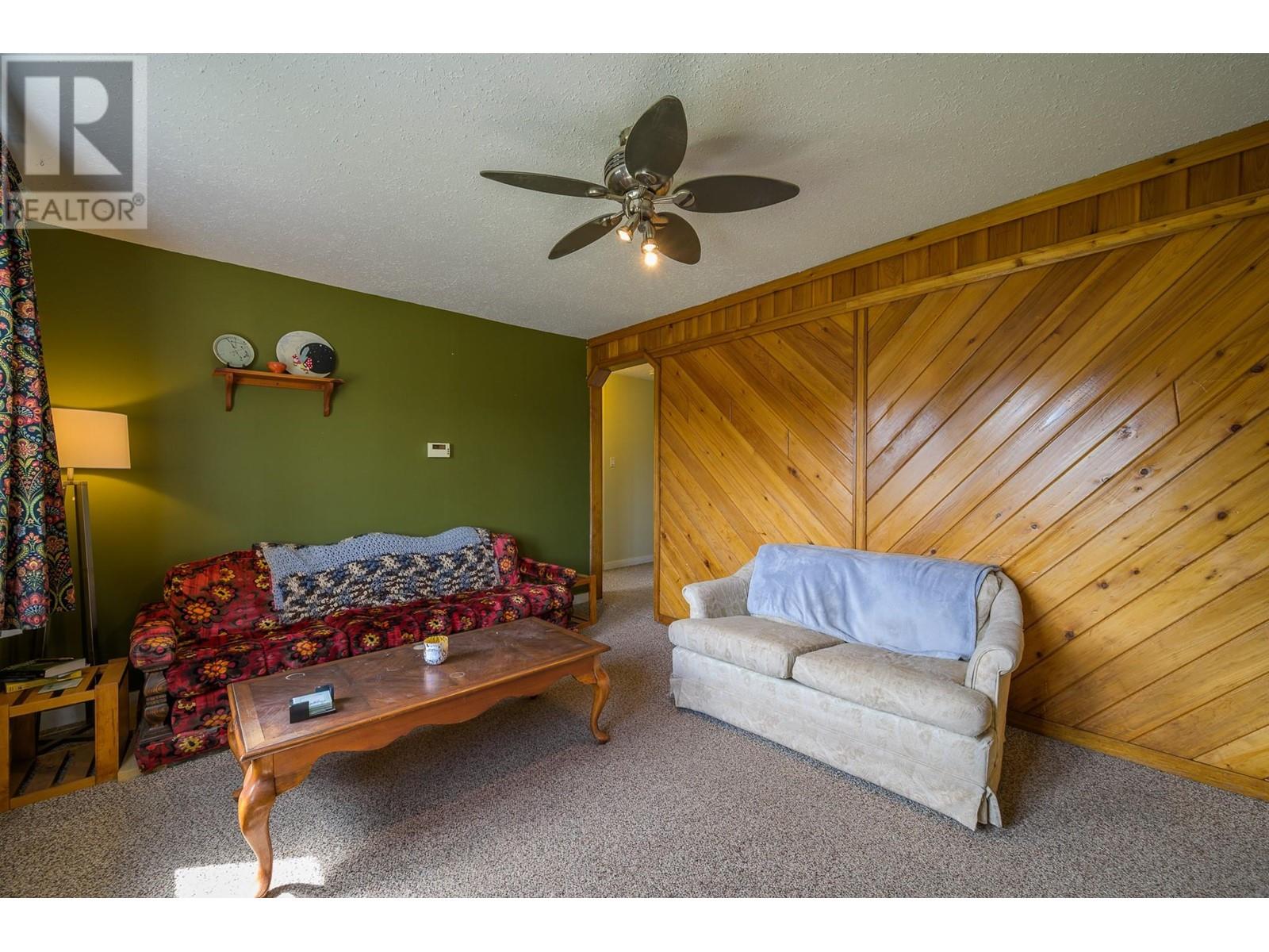1040 Moncton Avenue, Kamloops, British Columbia  V2B 1S4 - Photo 4 - 10347972