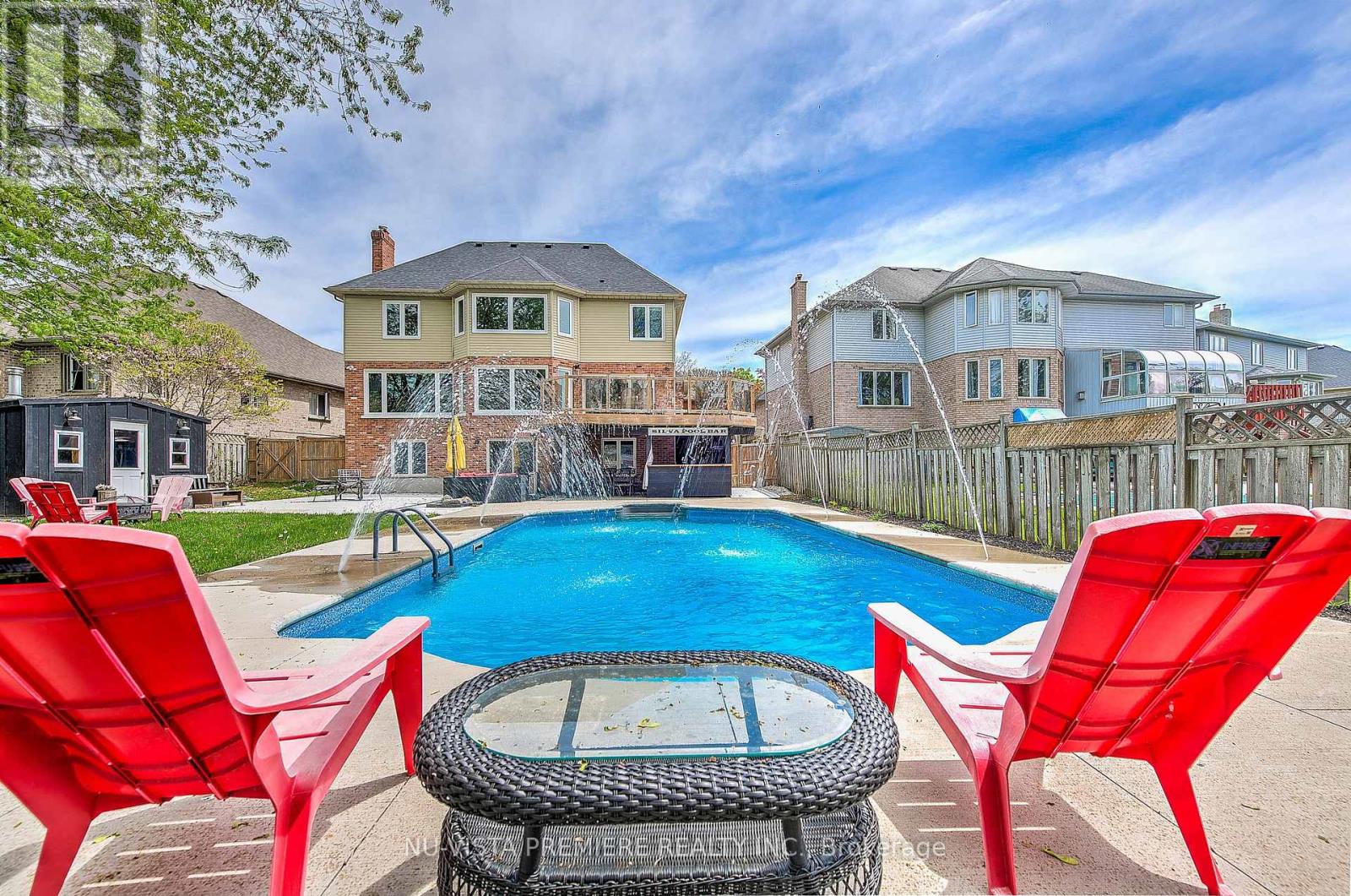 Property at 499 ROSECLIFFE TERRACE image 2