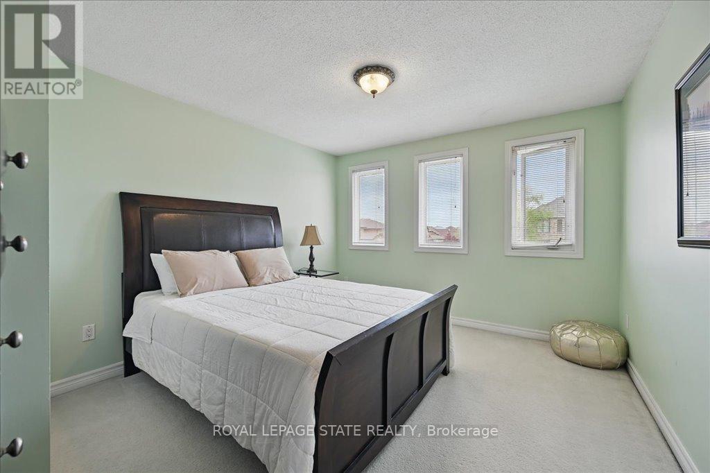 3 Knights Court, Hamilton (Lisgar), Ontario  L8T 4Z7 - Photo 29 - X12148392