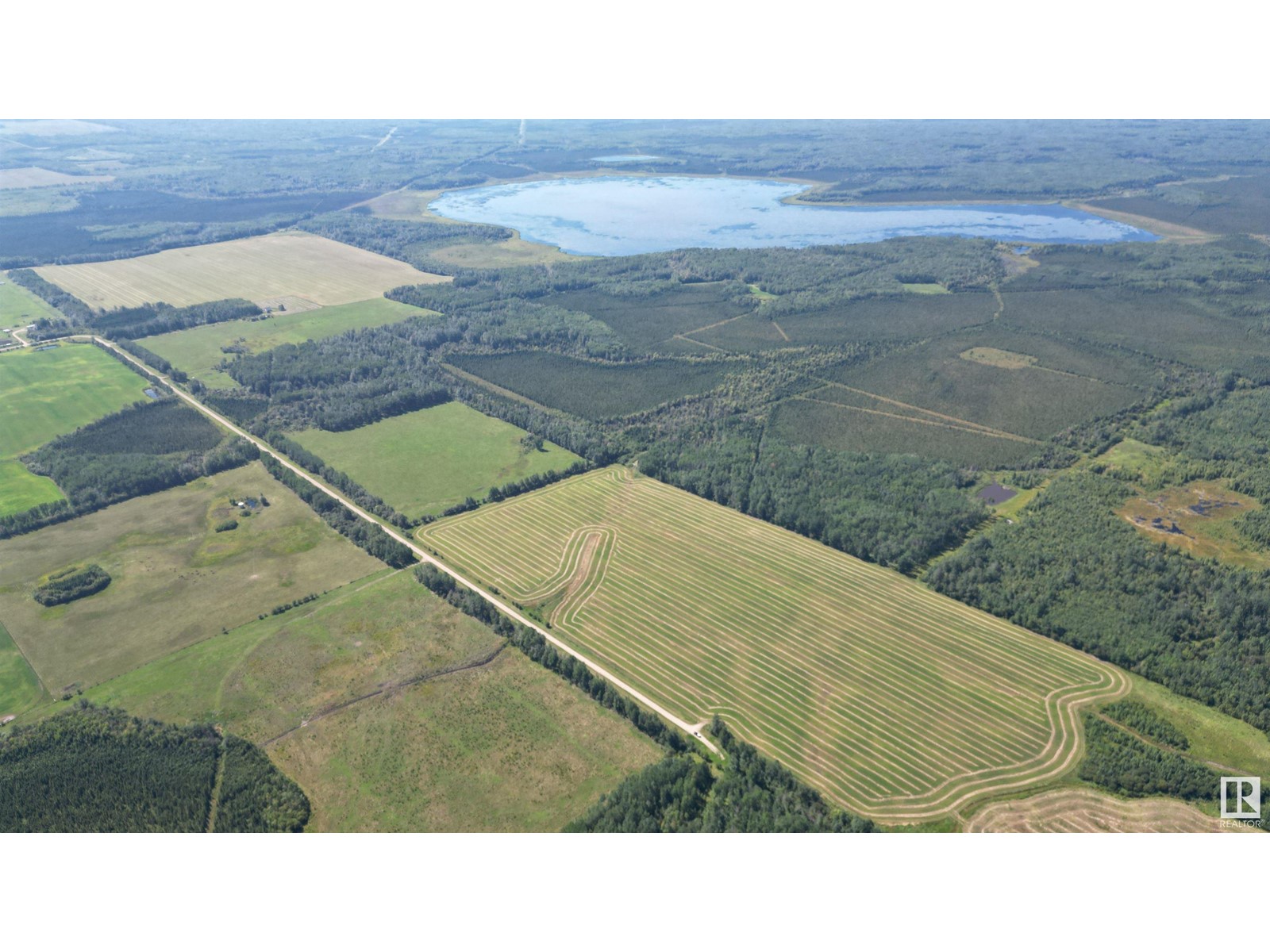 67406 Range Road 235, Rural Greenview M.d., Alberta  T0H 3Z0 - Photo 2 - E4436396