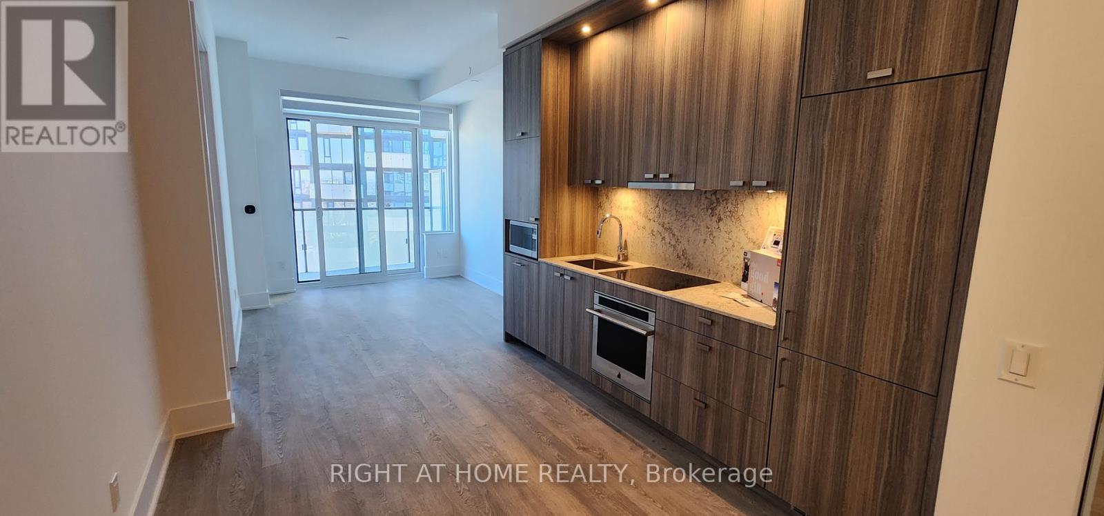3407 - 470 Front St Street W, Toronto, Ontario  M5V 0V6 - Photo 10 - C12148514