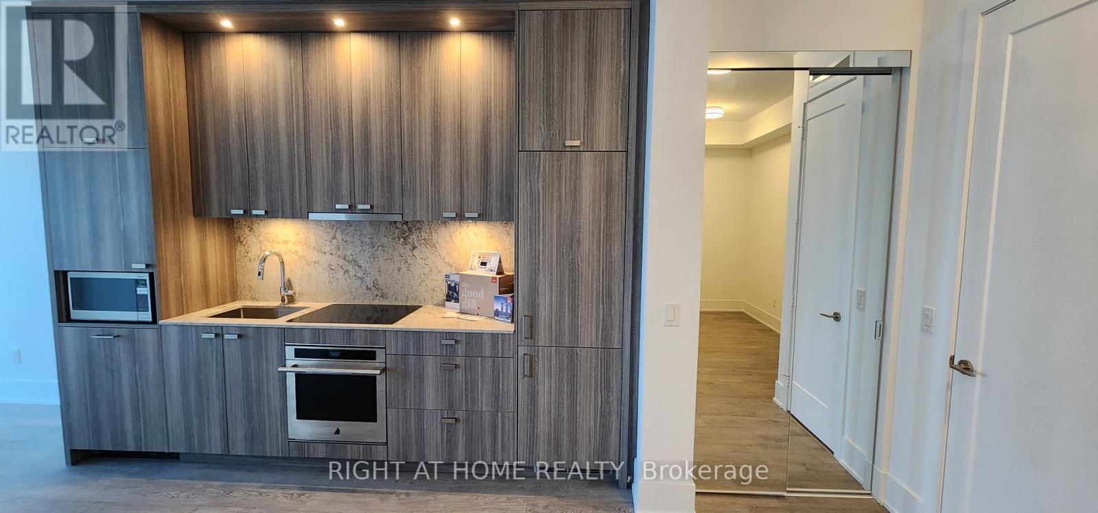 3407 - 470 Front St Street W, Toronto, Ontario  M5V 0V6 - Photo 9 - C12148514