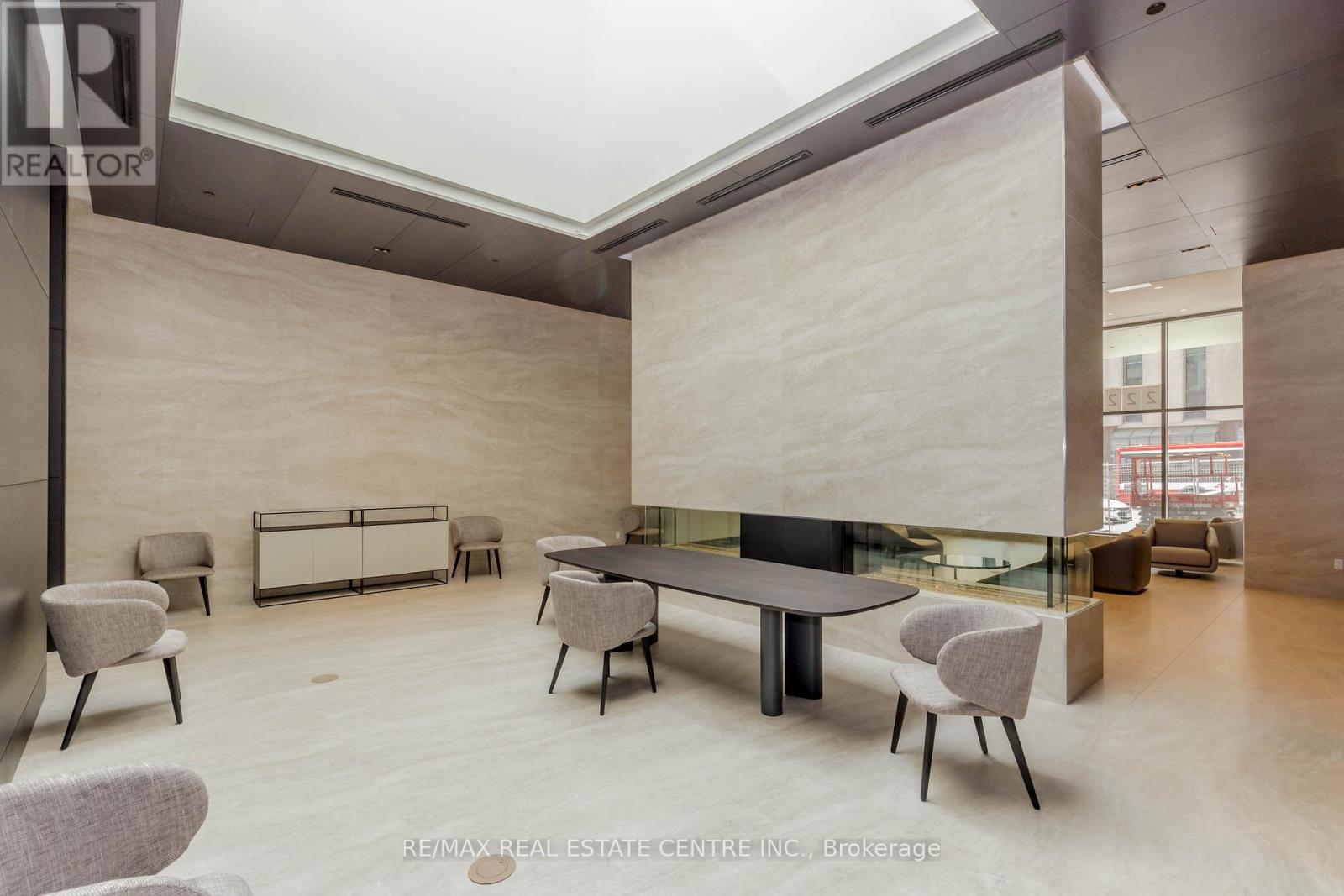3706 - 2221 Yonge Street, Toronto, Ontario  M4S 2B4 - Photo 3 - C12148591