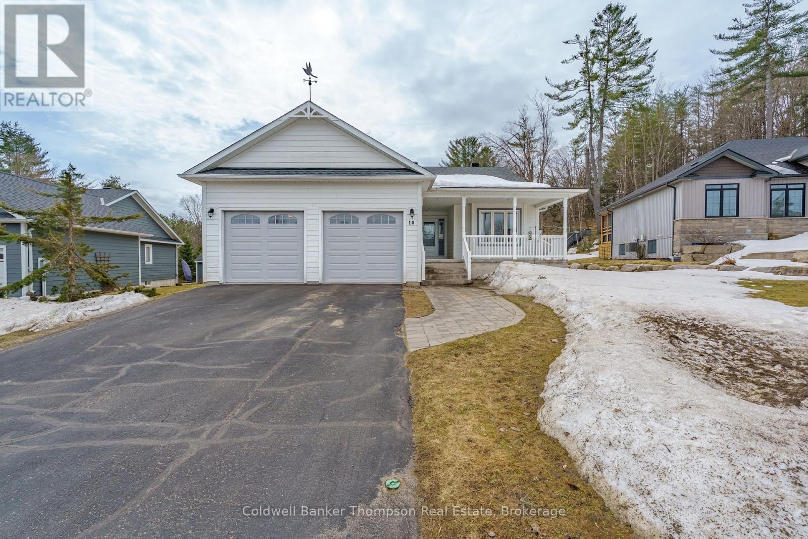 10 Argyll Court, Bracebridge, Ontario  P1L 1W8 - Photo 2 - X12086765