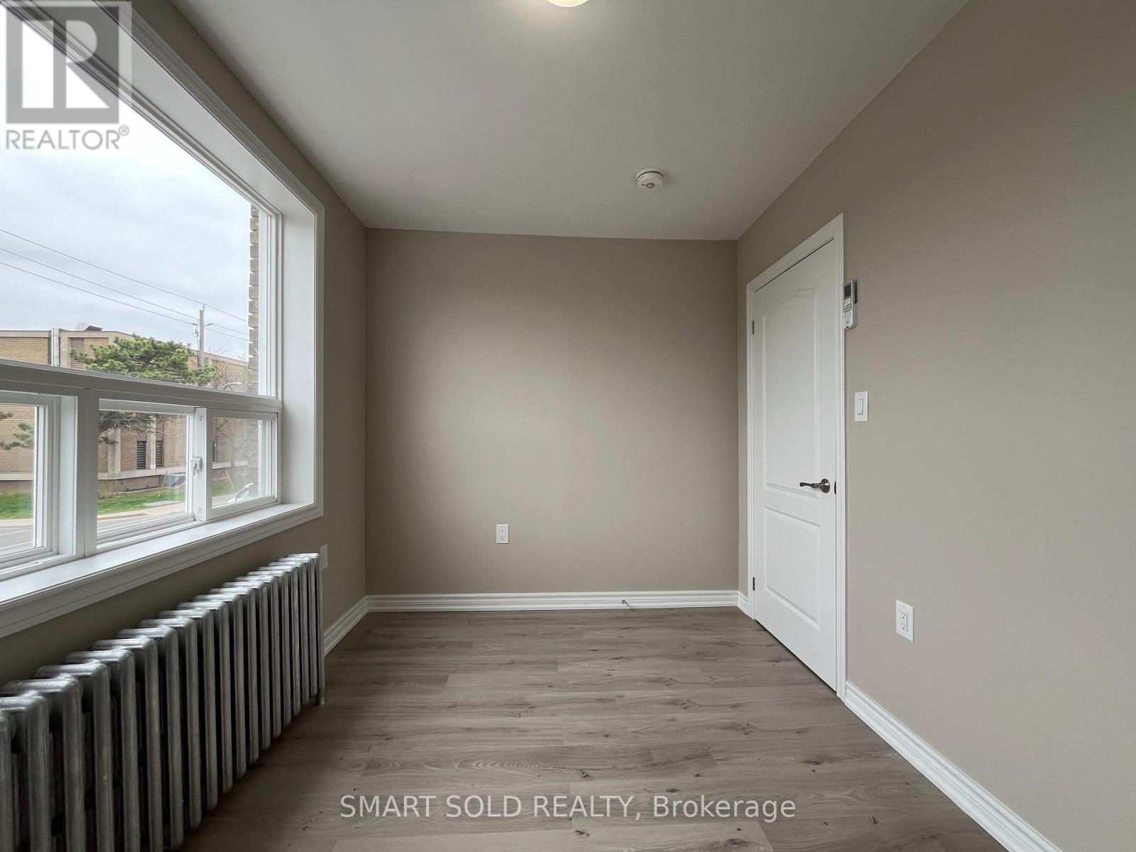 105 - 381 Donlands Avenue, Toronto, Ontario  M4J 3S2 - Photo 4 - E12148519
