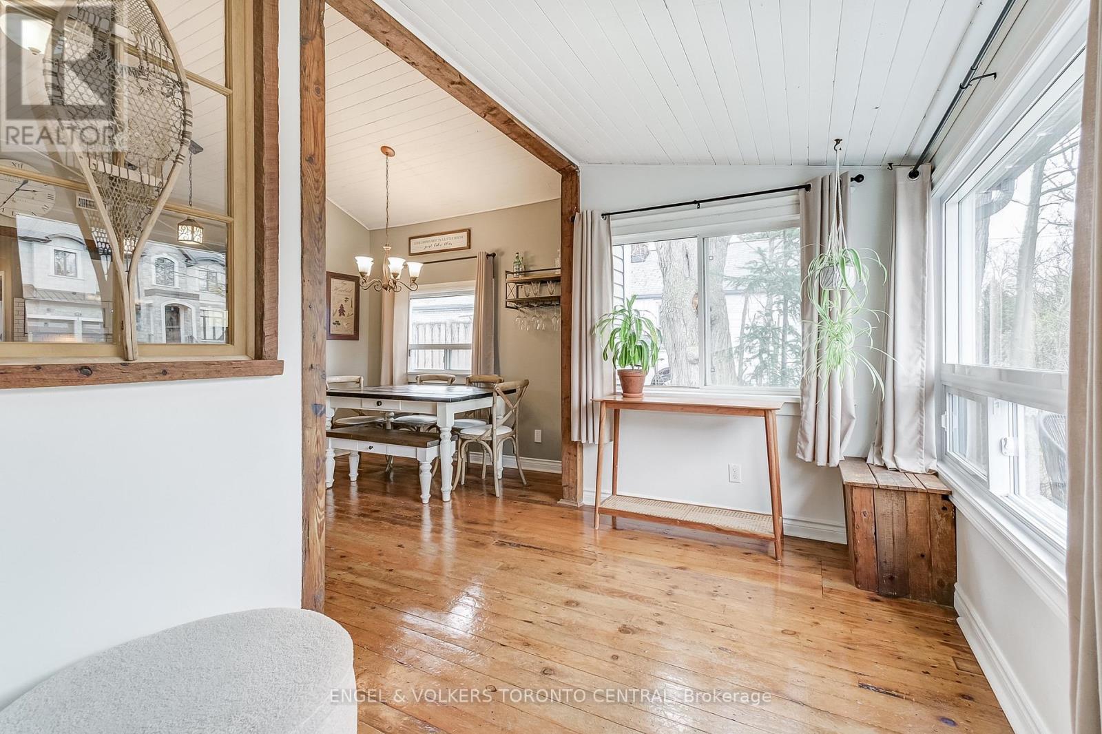 741 Marksbury Road, Pickering, Ontario  L1W 2T5 - Photo 6 - E12148531