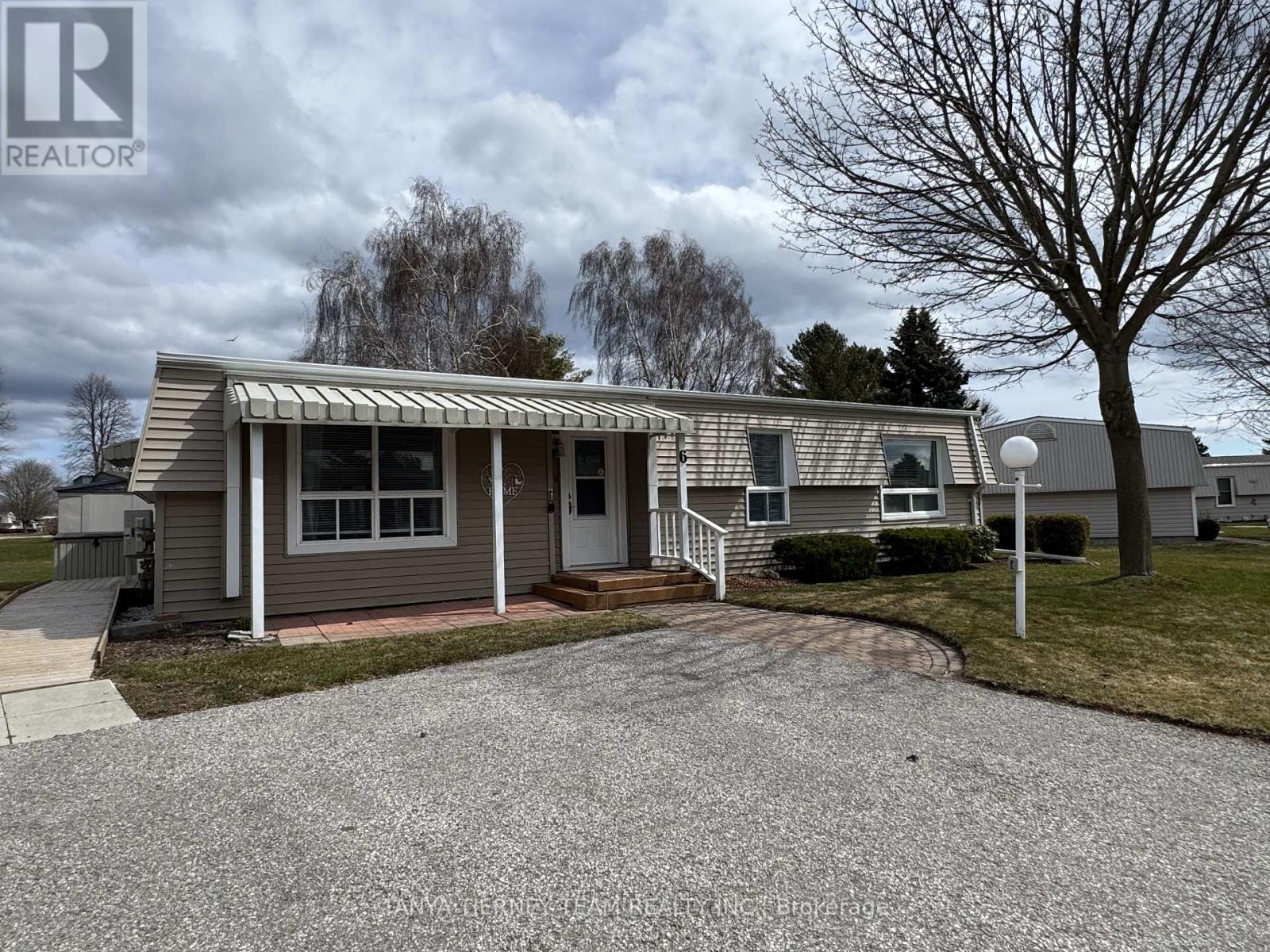 Property at 6 THE COVE ROAD image 3