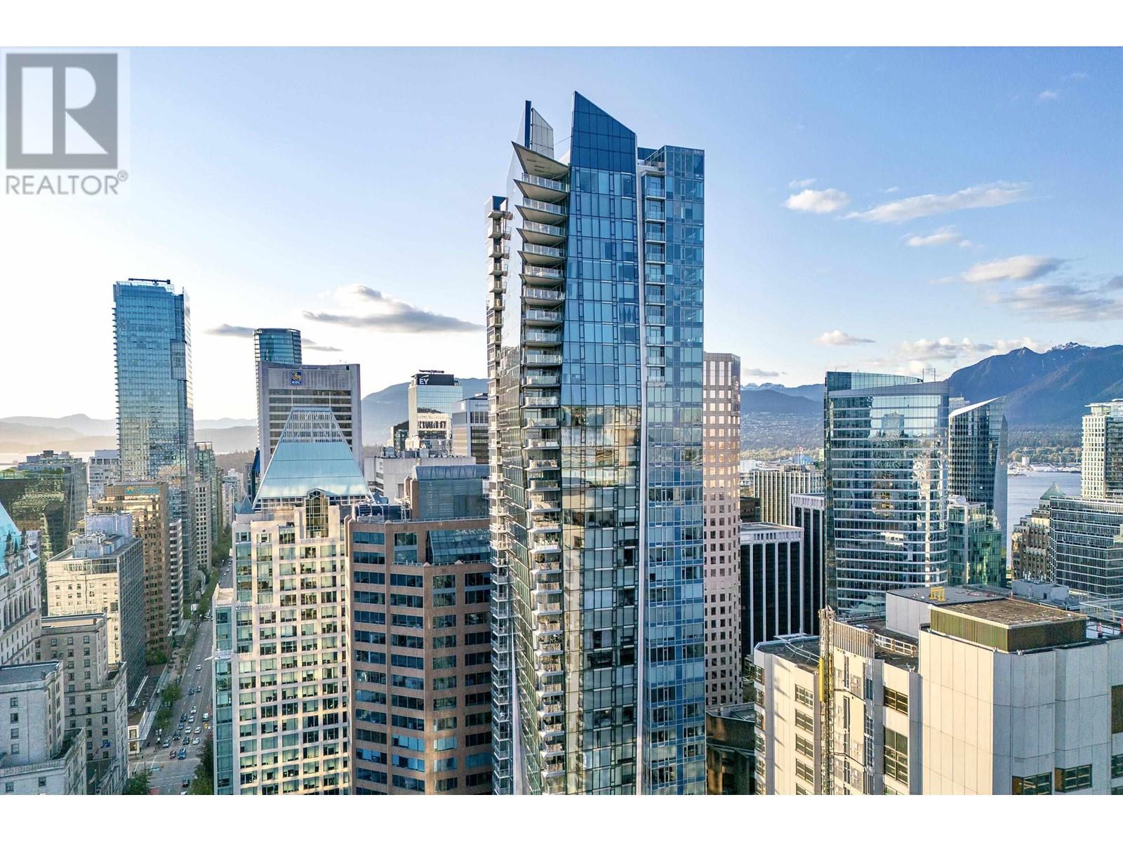 2902 667 HOWE STREET, Vancouver, British Columbia