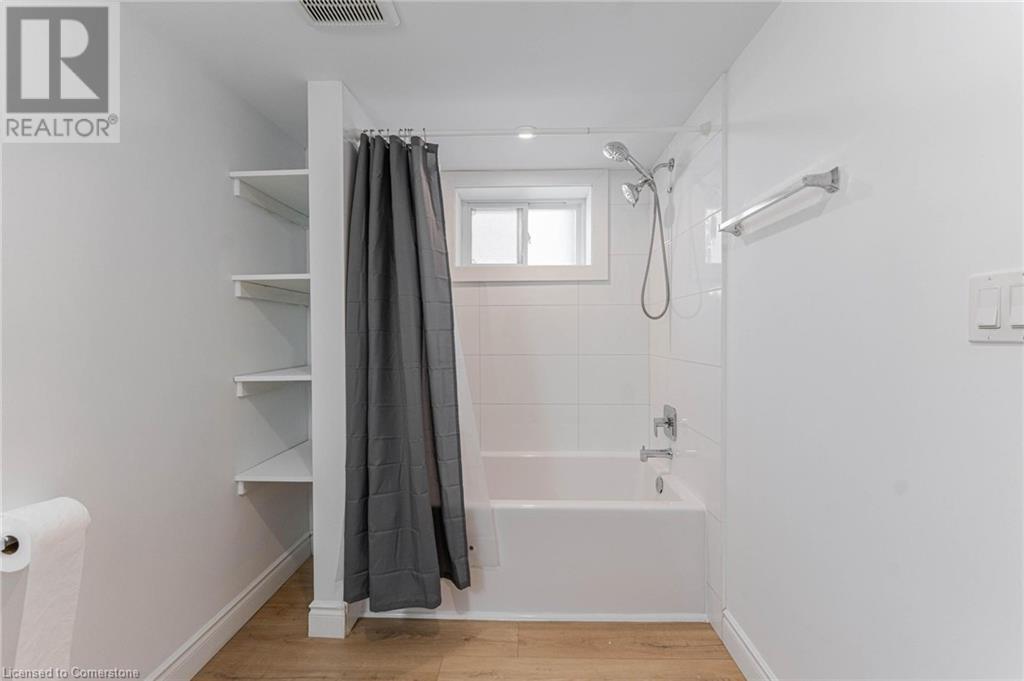 232 East 44th Street Unit# 2, Hamilton, Ontario  L8T 3H8 - Photo 8 - 40728919