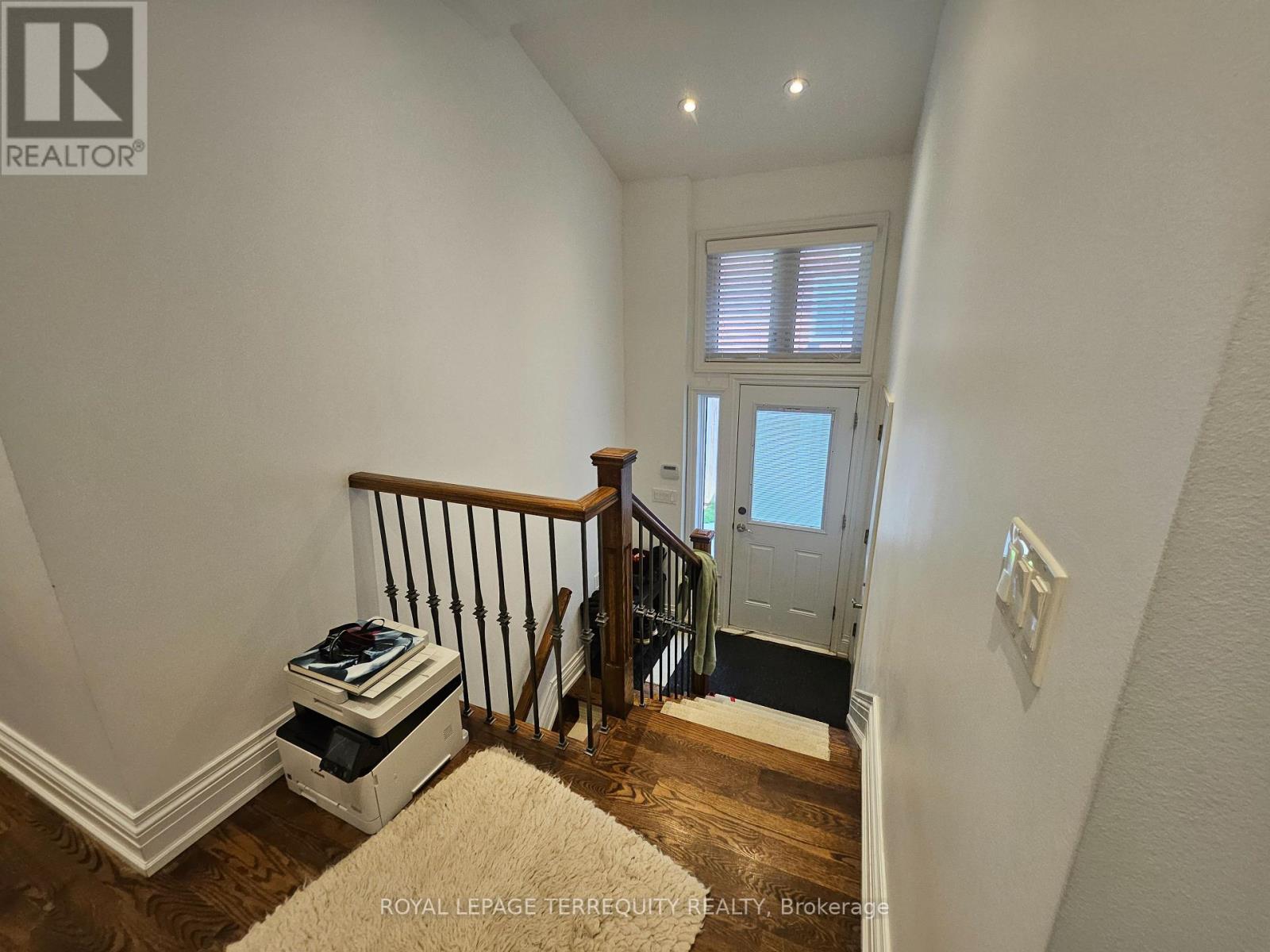 148 Viewmount Avenue, Toronto, Ontario  M6B 1T7 - Photo 14 - C12148562