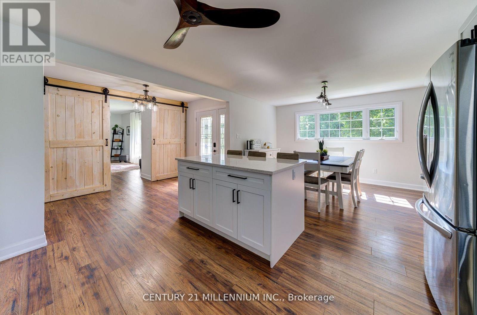 19 Gallowood Trail, Adjala-Tosorontio, Ontario  L0M 1J0 - Photo 9 - N12148475