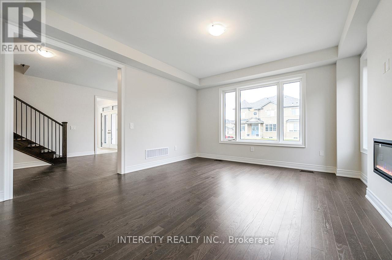 57 Bostock Drive, Georgina, Ontario  L4P 0S5 - Photo 16 - N12148522